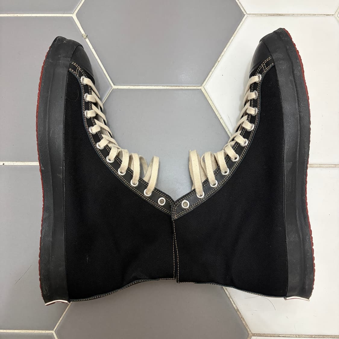 타임원클로딩 플라잉비 270사이즈 민트급 상품이미지3