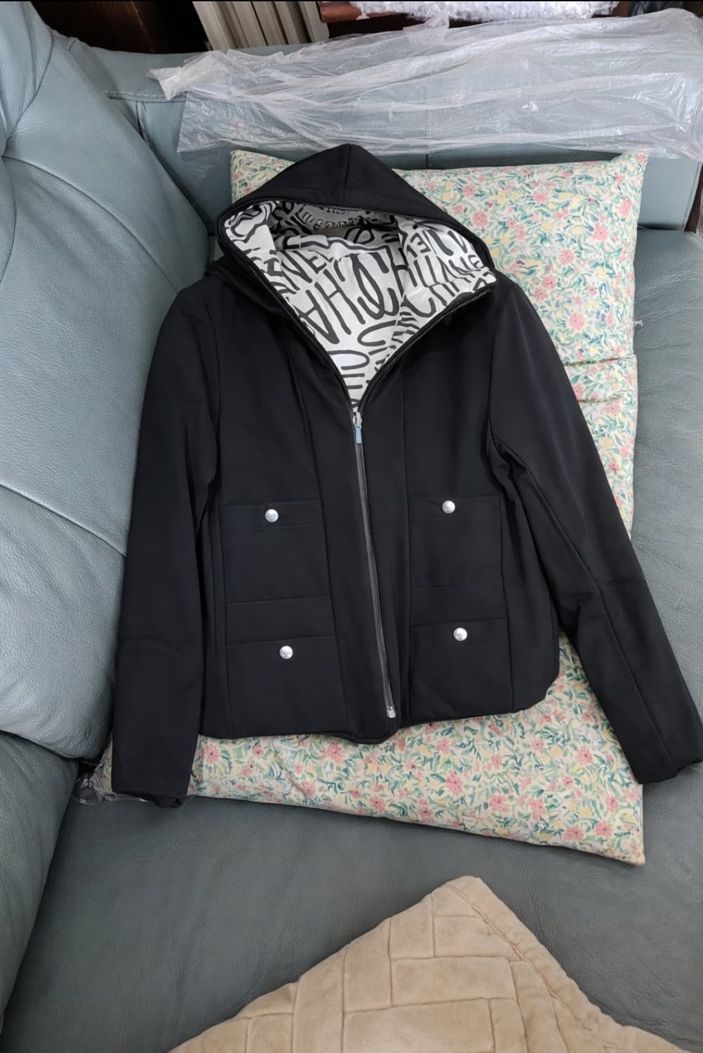 샤넬 리버시블 패딩 자켓 상품이미지1