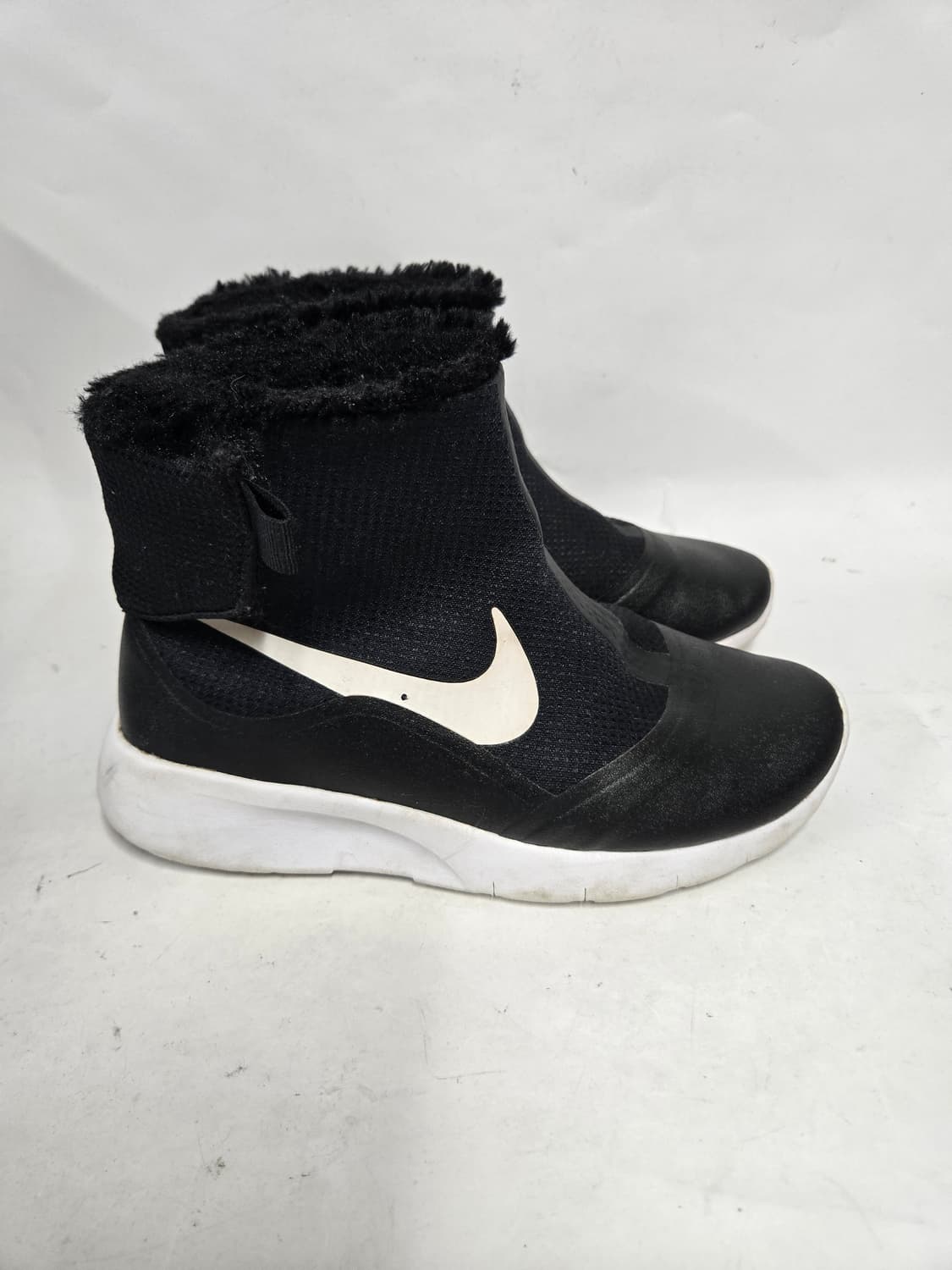 나이키 탄준 하이 230mm 상품이미지1