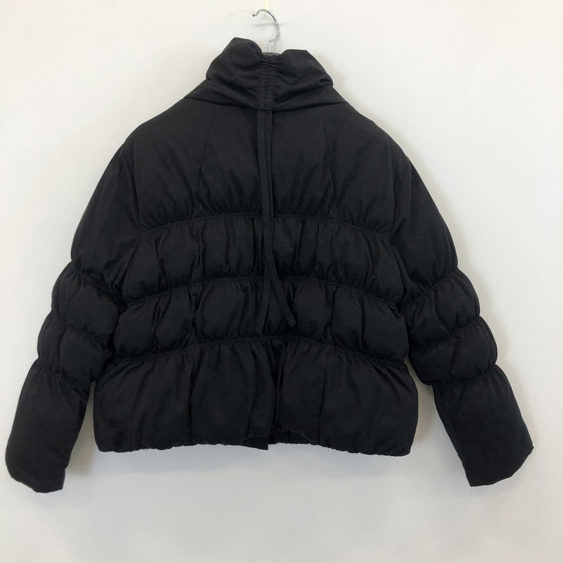 키르시 체리 셔링 숏패딩 1  상품이미지4