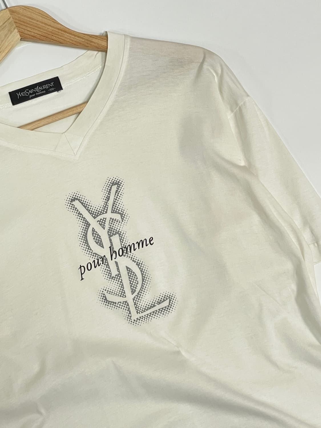 입생로랑 빅로고 티 상품이미지4