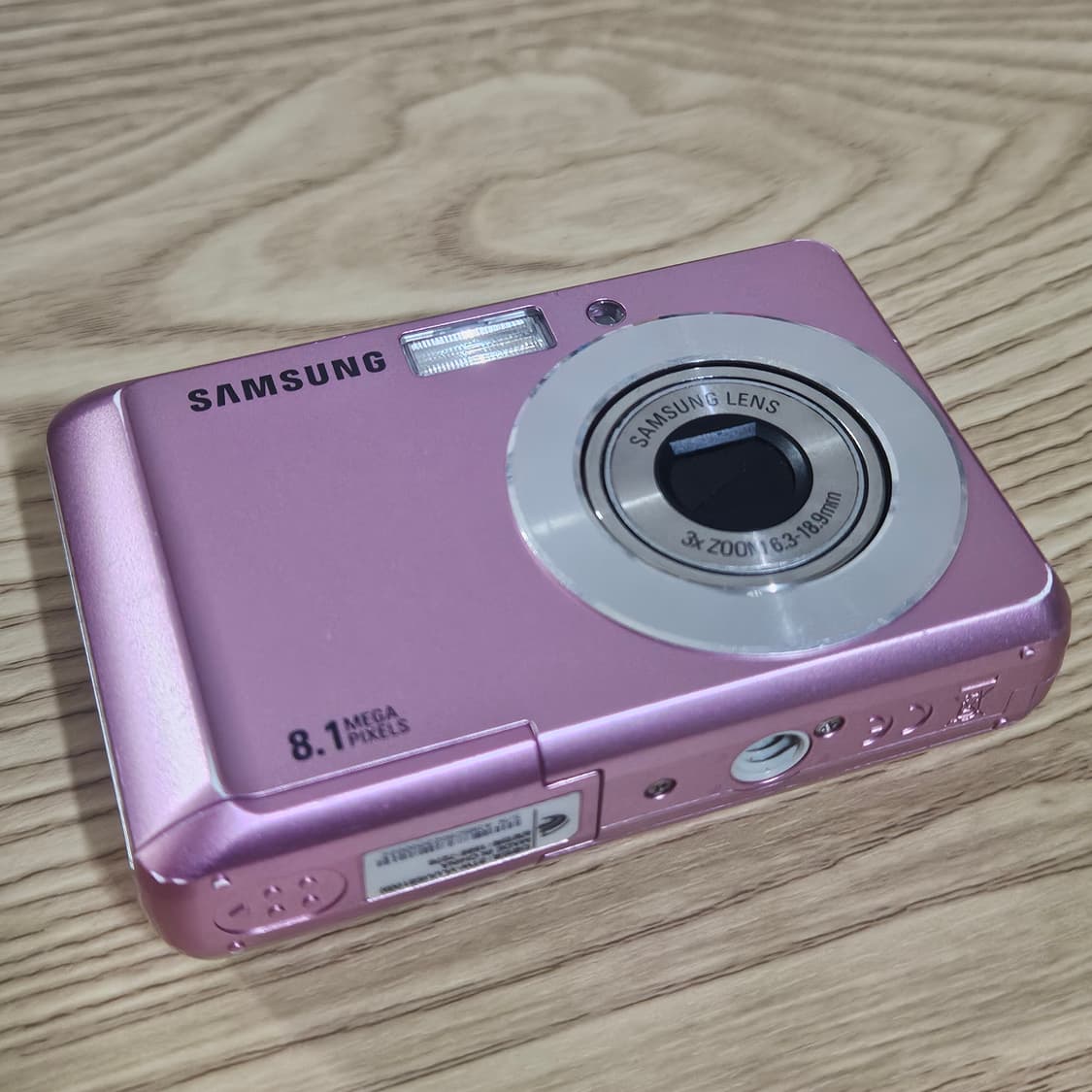 삼성 vluu ES10 핑크 색상 빈티지 디카 판매합니다 상품이미지1