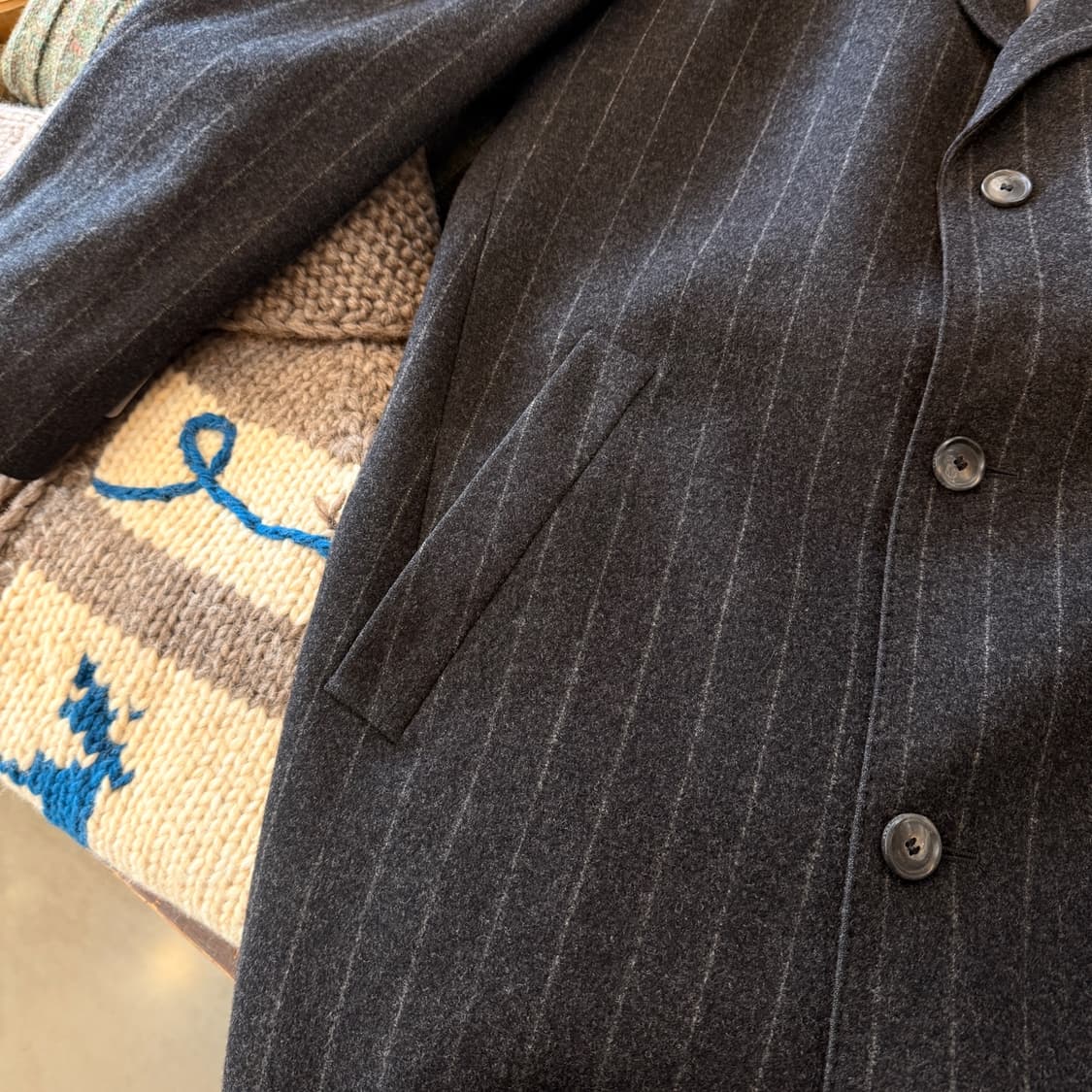 휴고 보스 스트라우스 블랙 스트라이프 버진울 오버핏 코트 XXL XL 상품이미지4