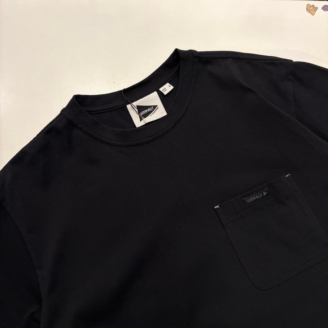 [L] 그라미치 x and wander 블랙 반팔 티셔츠 B819 상품이미지3