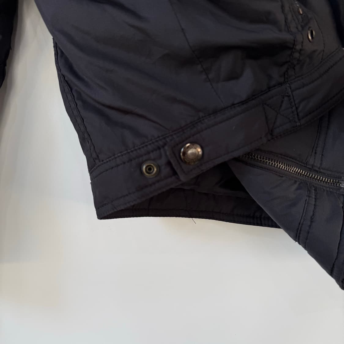 리바이스 Levi’s 하이넥 Y2K 웨스턴 바이커 패디드 나일론 자켓 상품이미지4