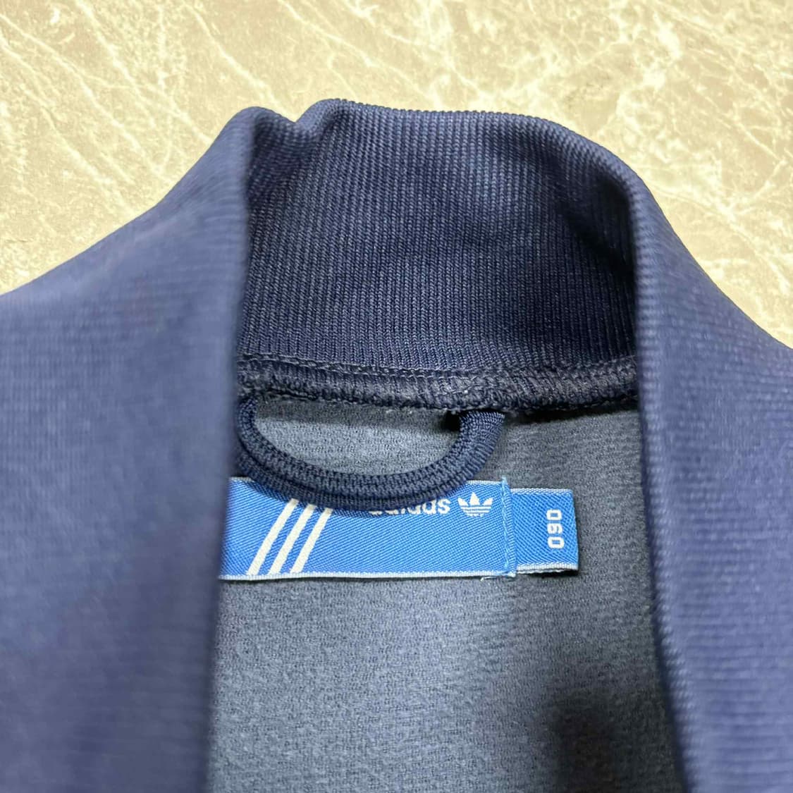 아디다스 파이어버드 남빨 세미크롭 대장급 걸즈 트랙탑 희귀져지(90) 상품이미지4