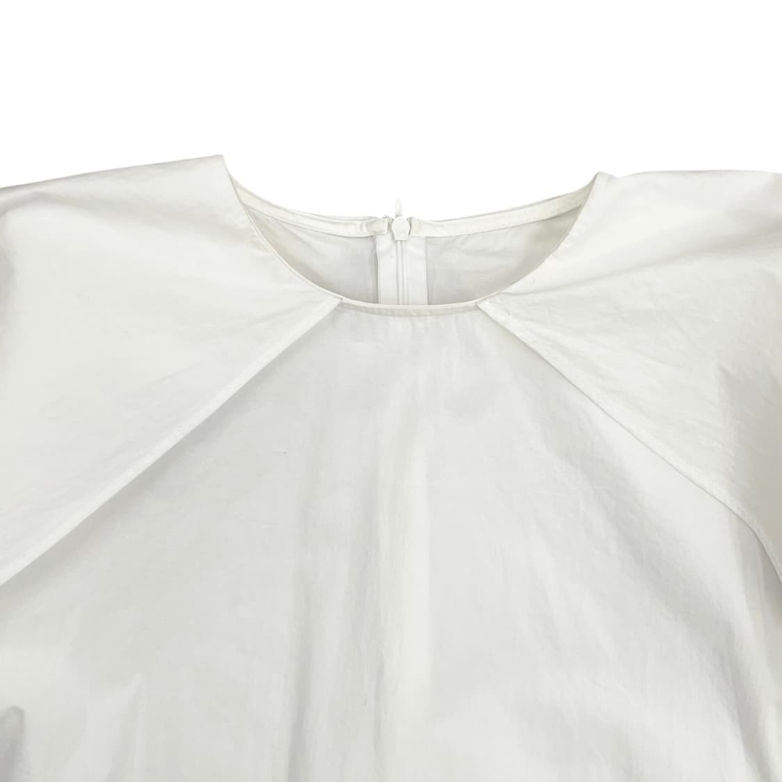 Cut Line White Blouse 상품이미지5