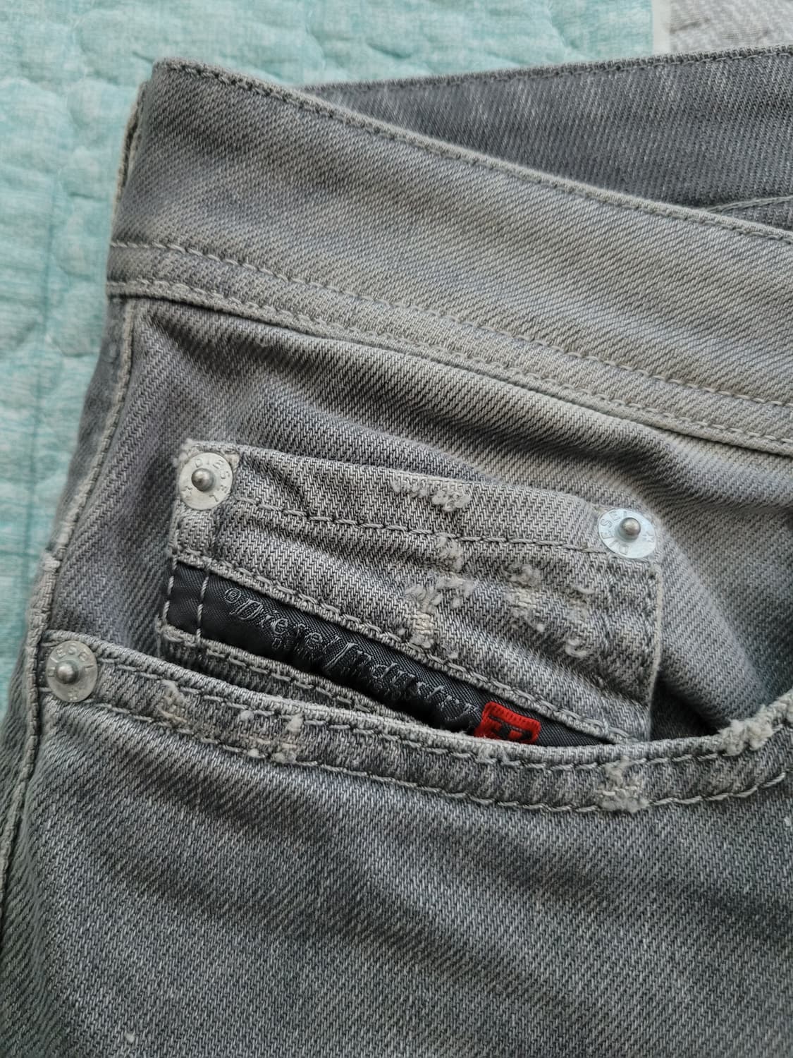 디젤 Diesel safado 084DV 사파도 데미지리페어 그레이워싱진 상품이미지5