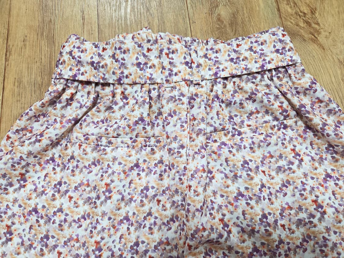 자라(zara) 플라워 벨티드 반바지 55 새상품 상품이미지6