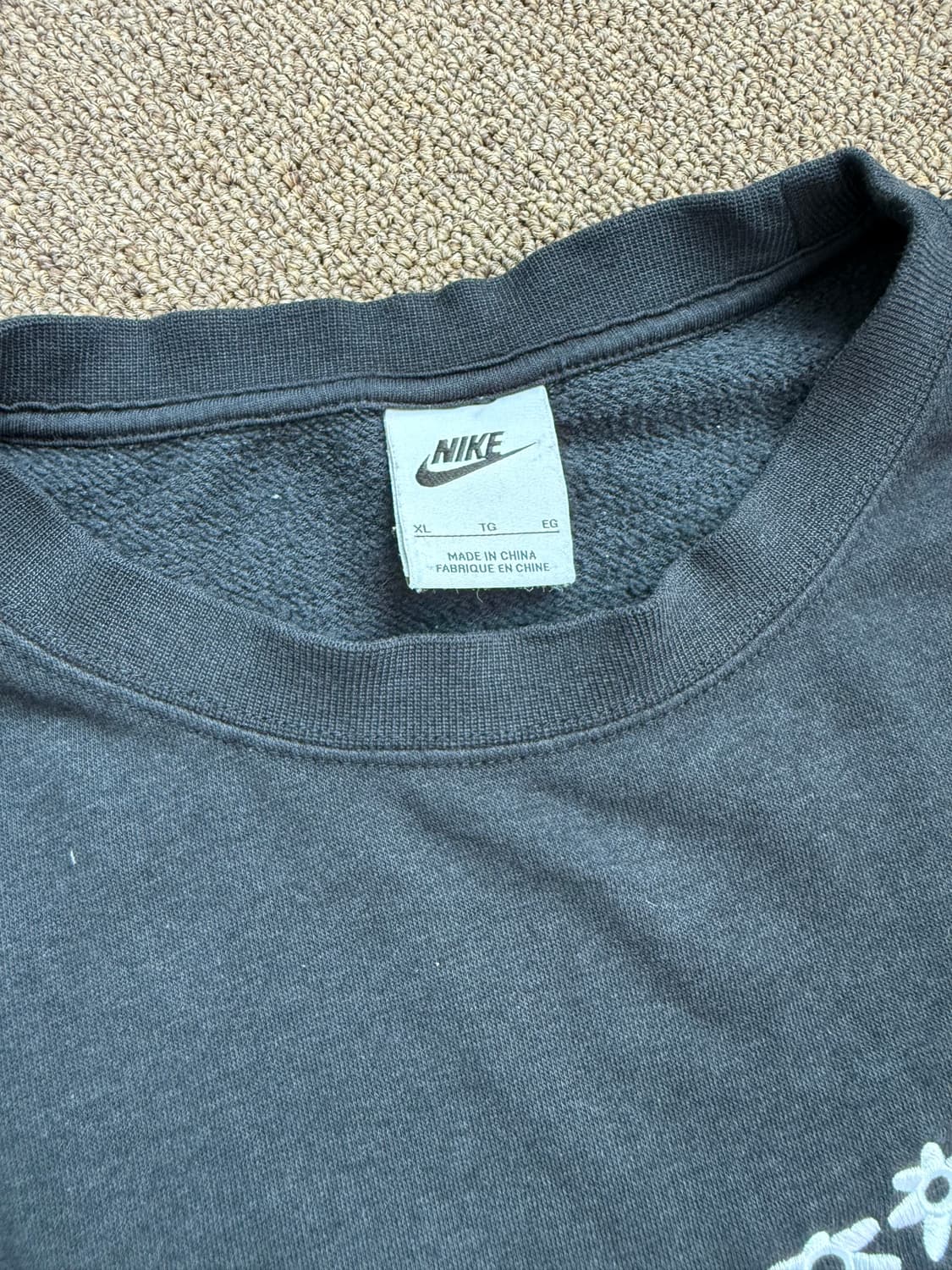 Nike Flower Long Sleeve 나이키 플라워 로고 롱 슬리브 상품이미지4