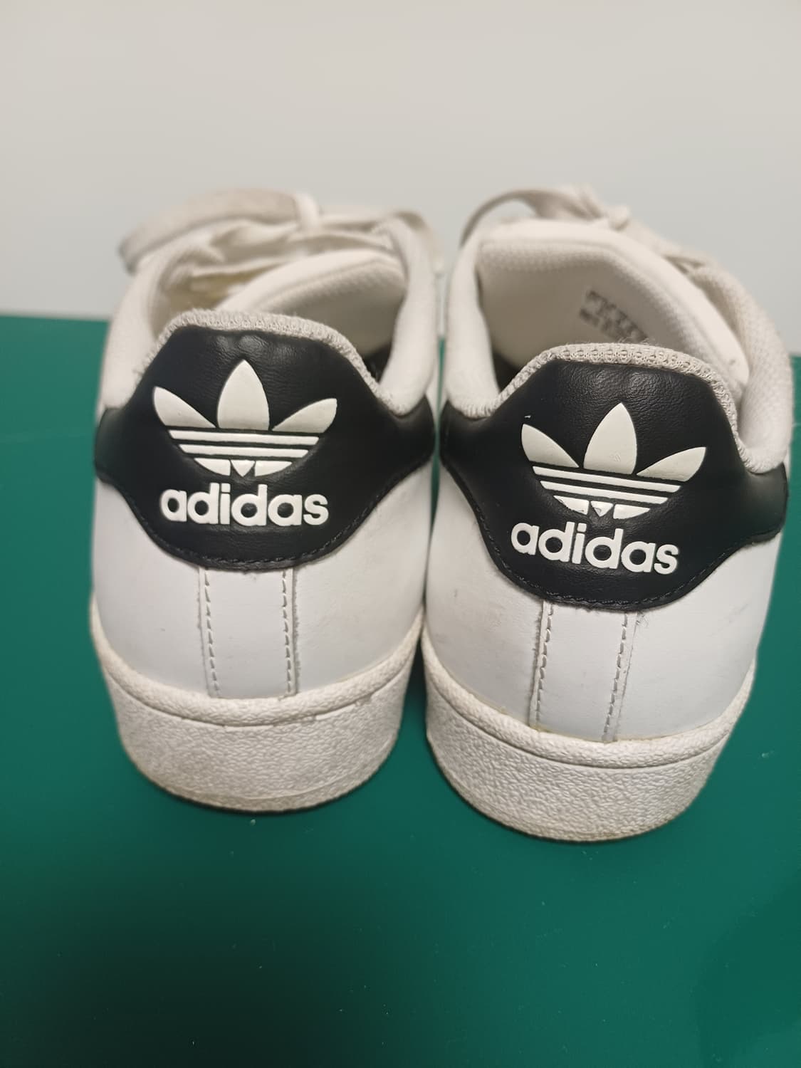 [250] 아디다스 슈퍼스타 파운데이션 흰검금(C77124)  상품이미지3