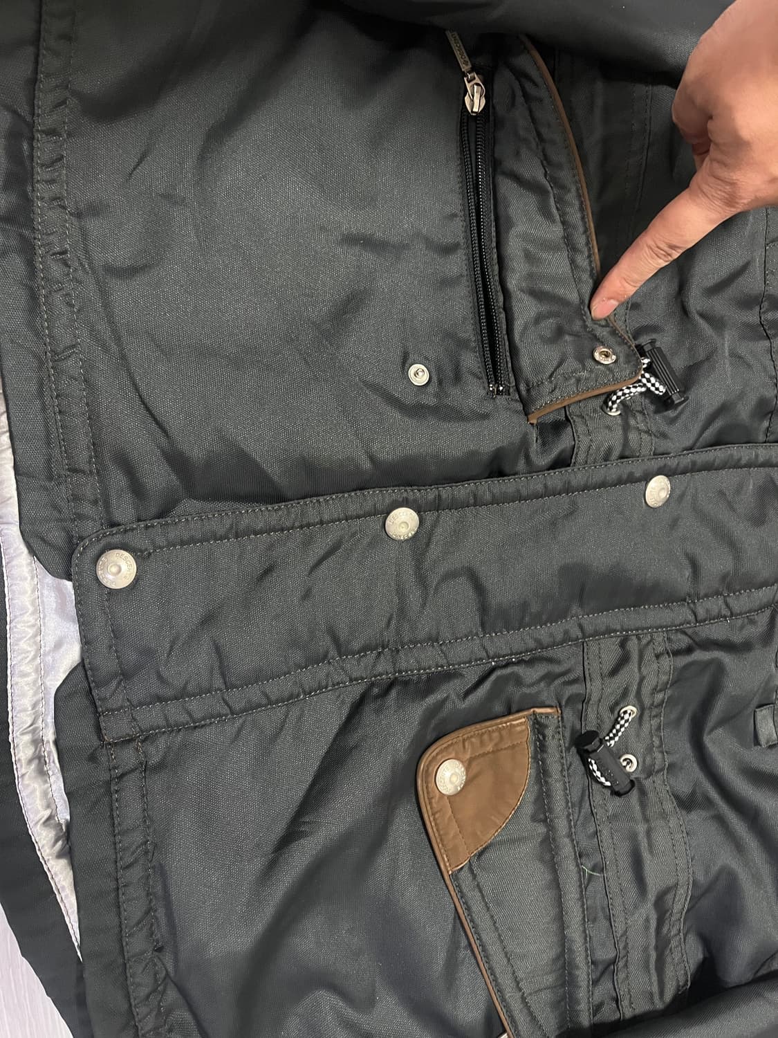 데상트 빈티지 스키점퍼 XL 상품이미지3