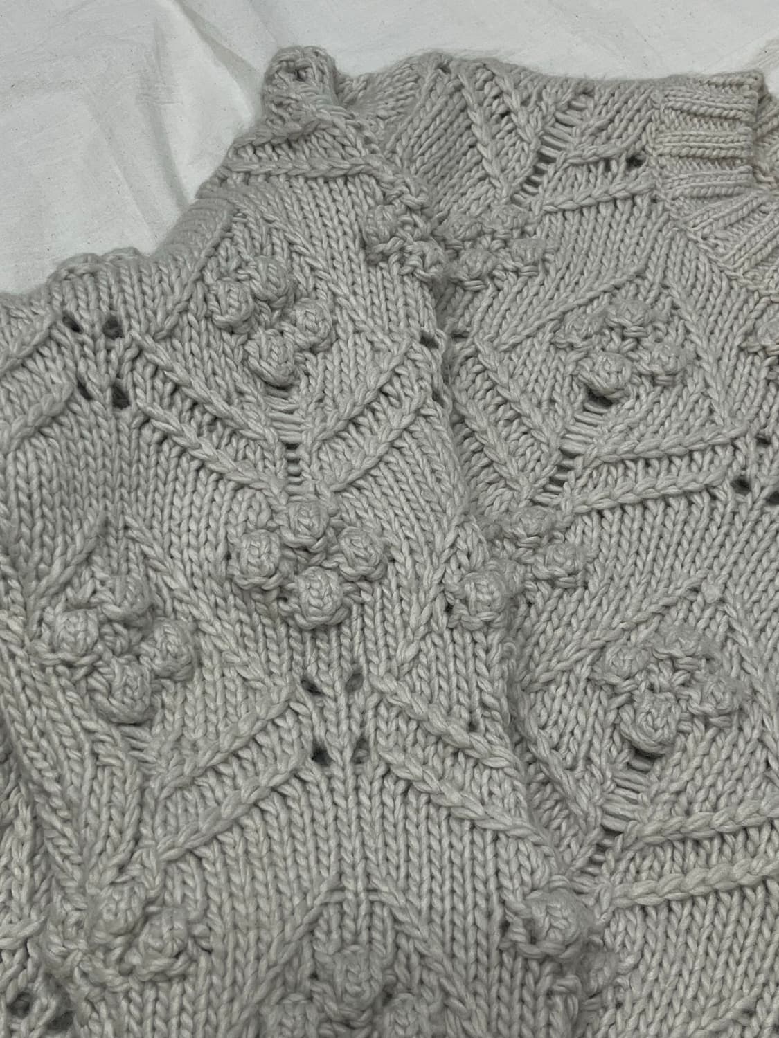 zara 폼폼니트 상품이미지1