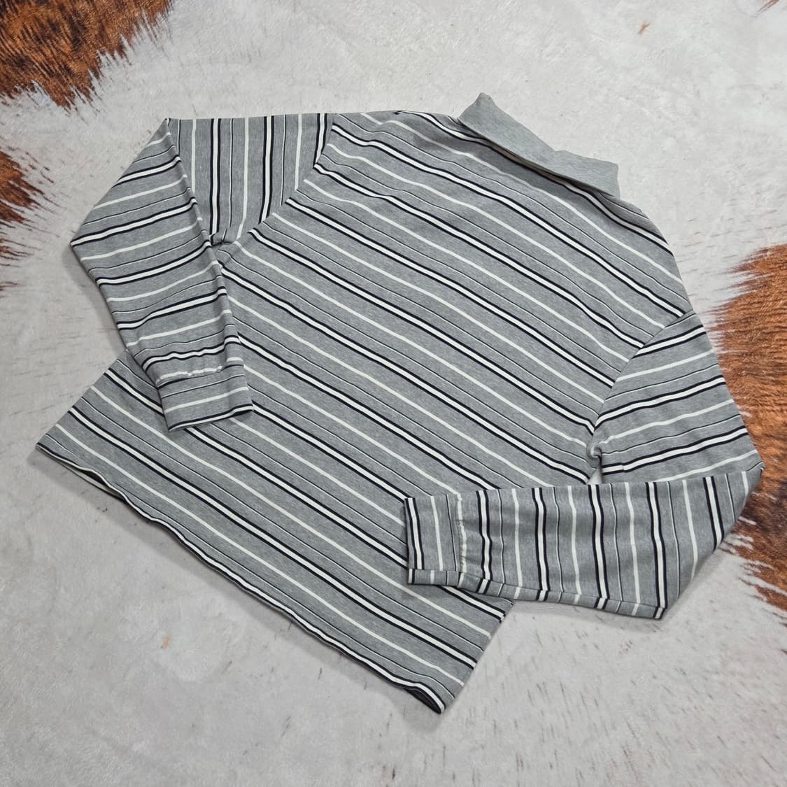 그레이 스트라이프 단가라 PK 롱슬리브 상품이미지4