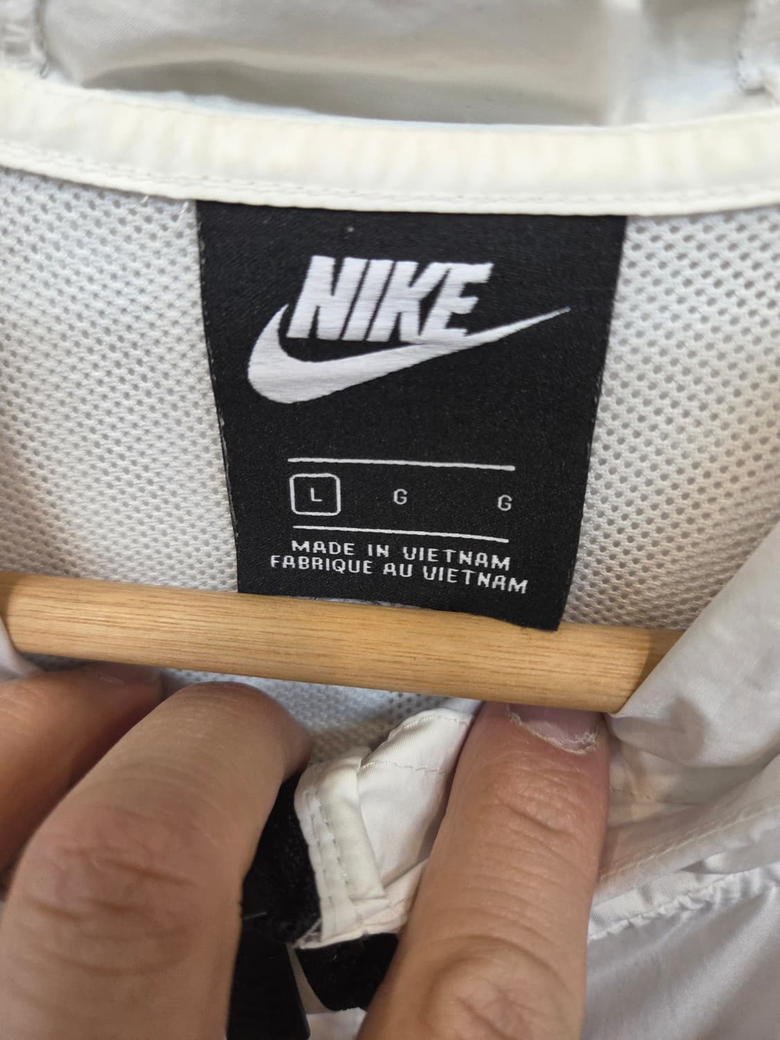 나이키 여성 액티브 윈드러너 경량 바람막이 후드자켓 L 상품이미지3