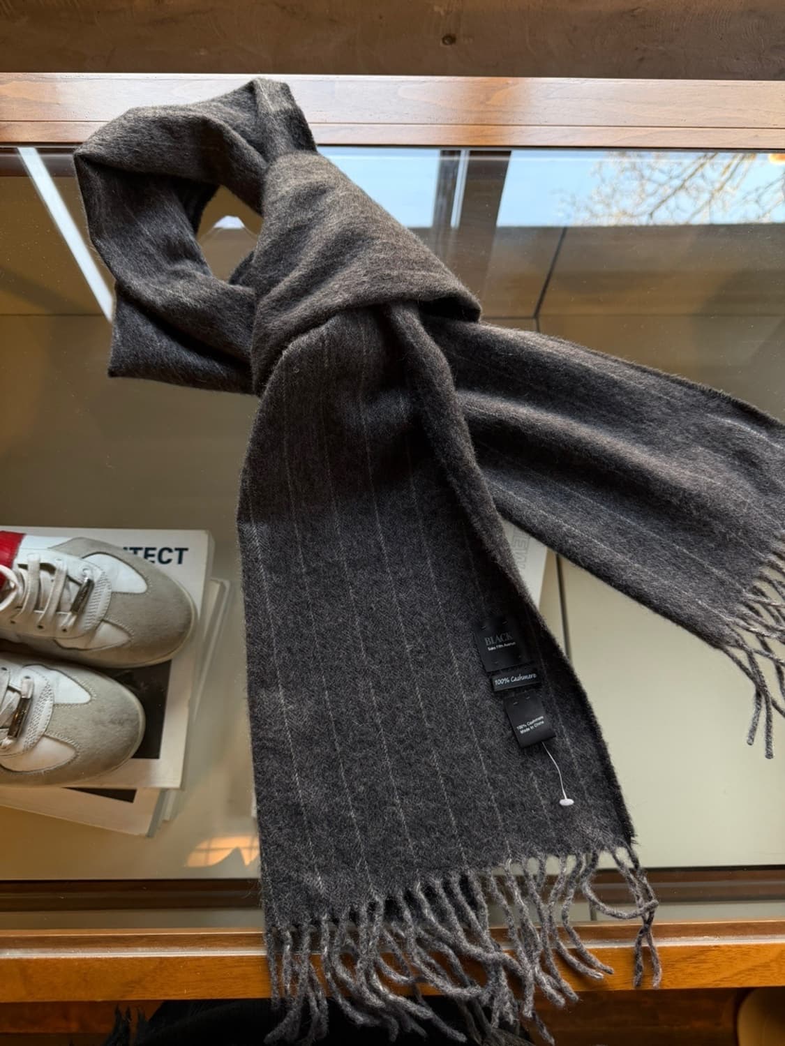 삭스피프스애비뉴 캐시미어 머플러 상품이미지1
