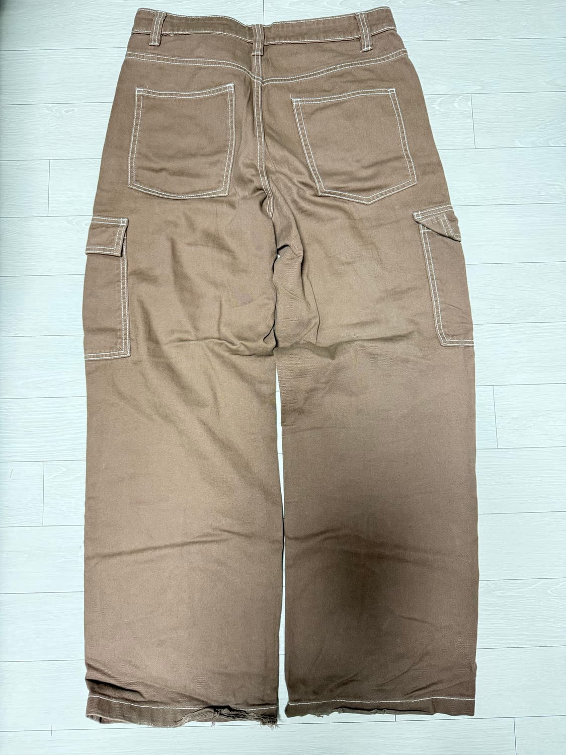 브라운 화이트 스티치 와이드 카고팬츠 상품이미지2