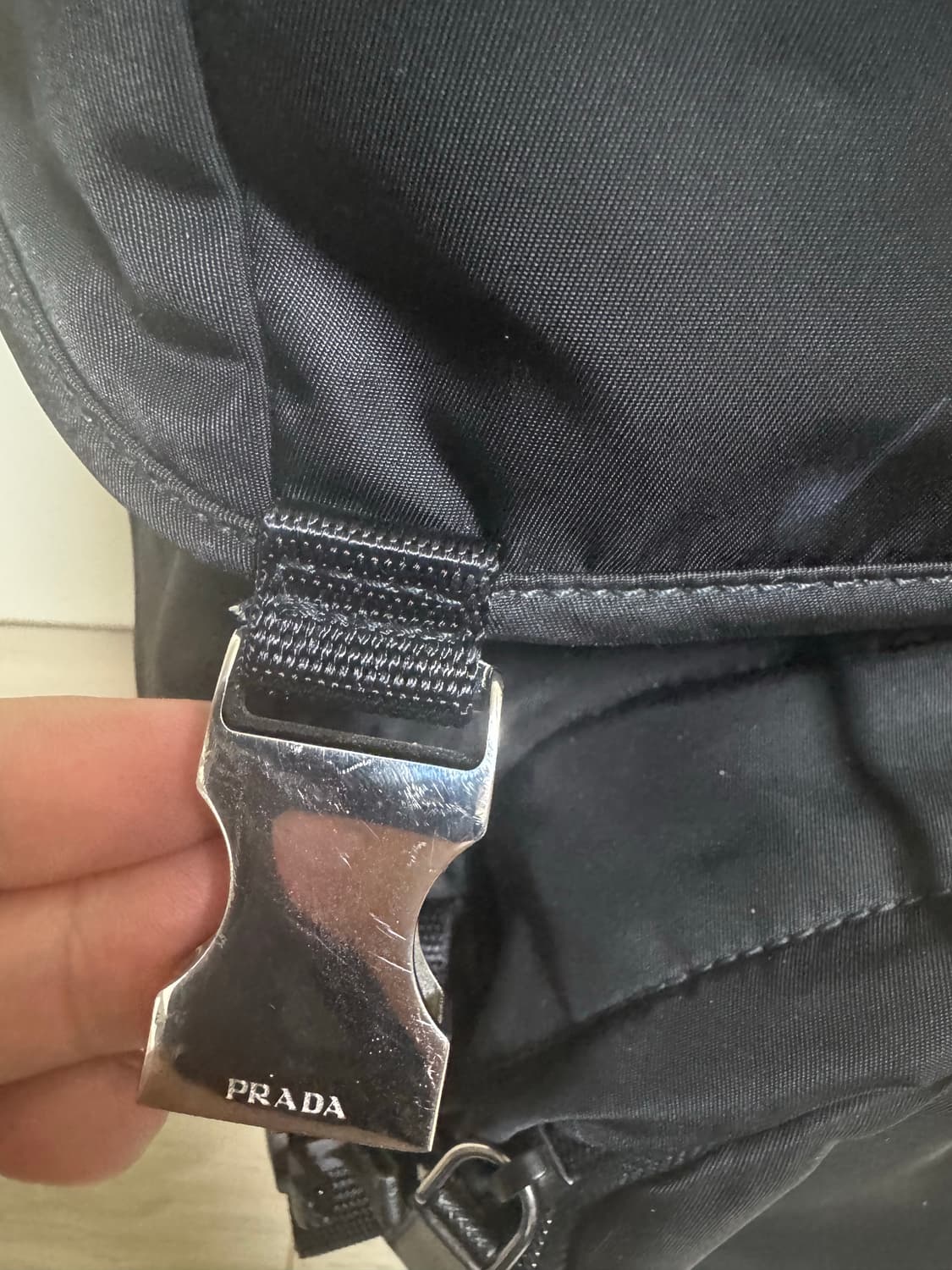 프라다 백팩 2z135팝니다 상품이미지2