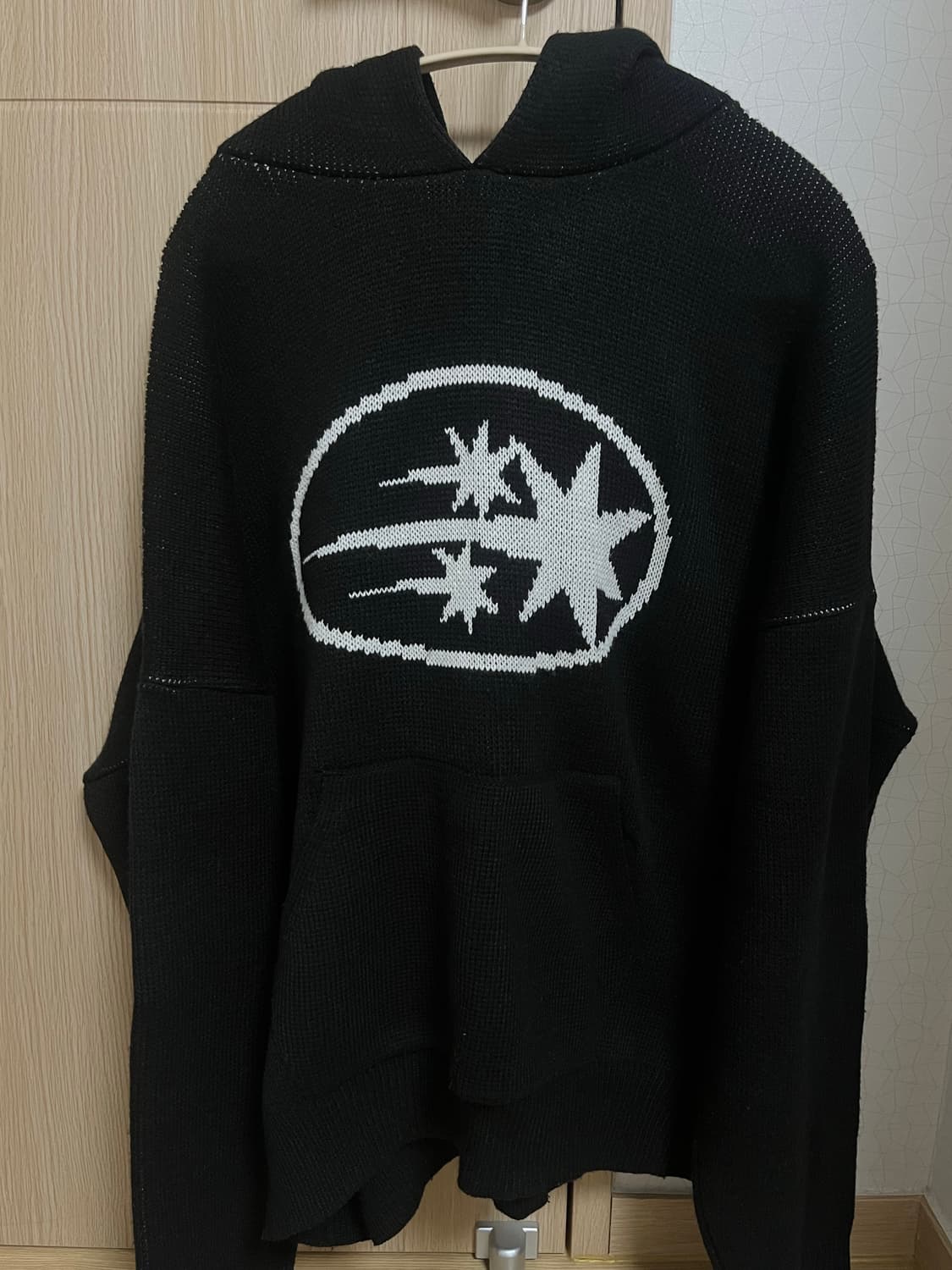 나이스고스트클럽 니트 후드티 판매합니다. 상품이미지2