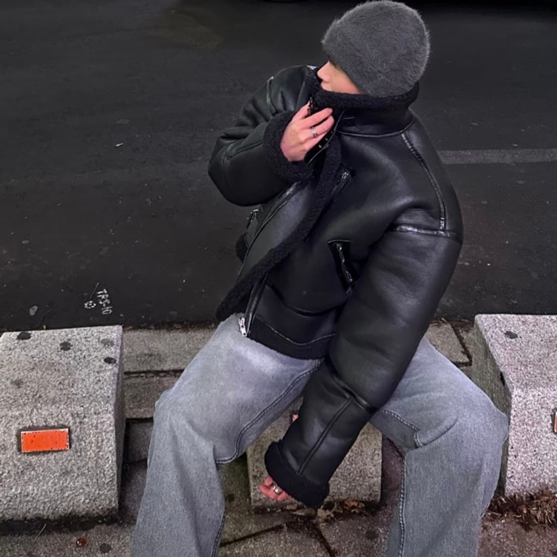 (새제품) 바이도 크롭 스웨이드 무스탕 브라운 상품이미지2