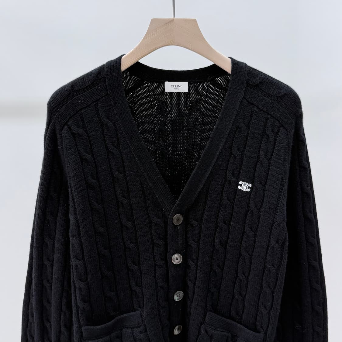 [S+급/M] 셀린느 트리오페 캐시미어 케이블 니트 가디건 블랙 상품이미지3