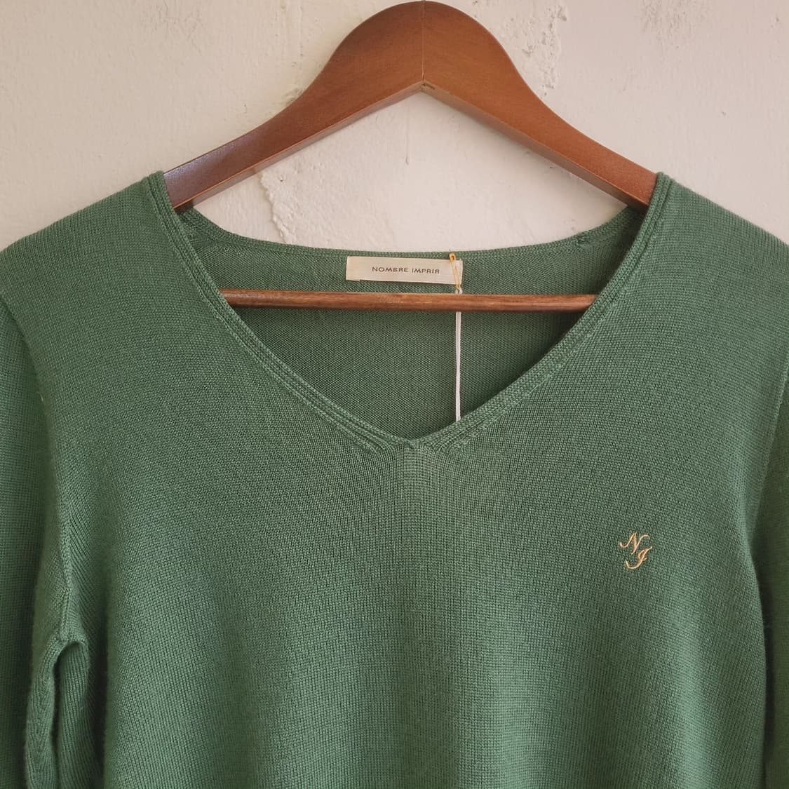 Nombre impair 딥그린 브이넥 니트 상품이미지3