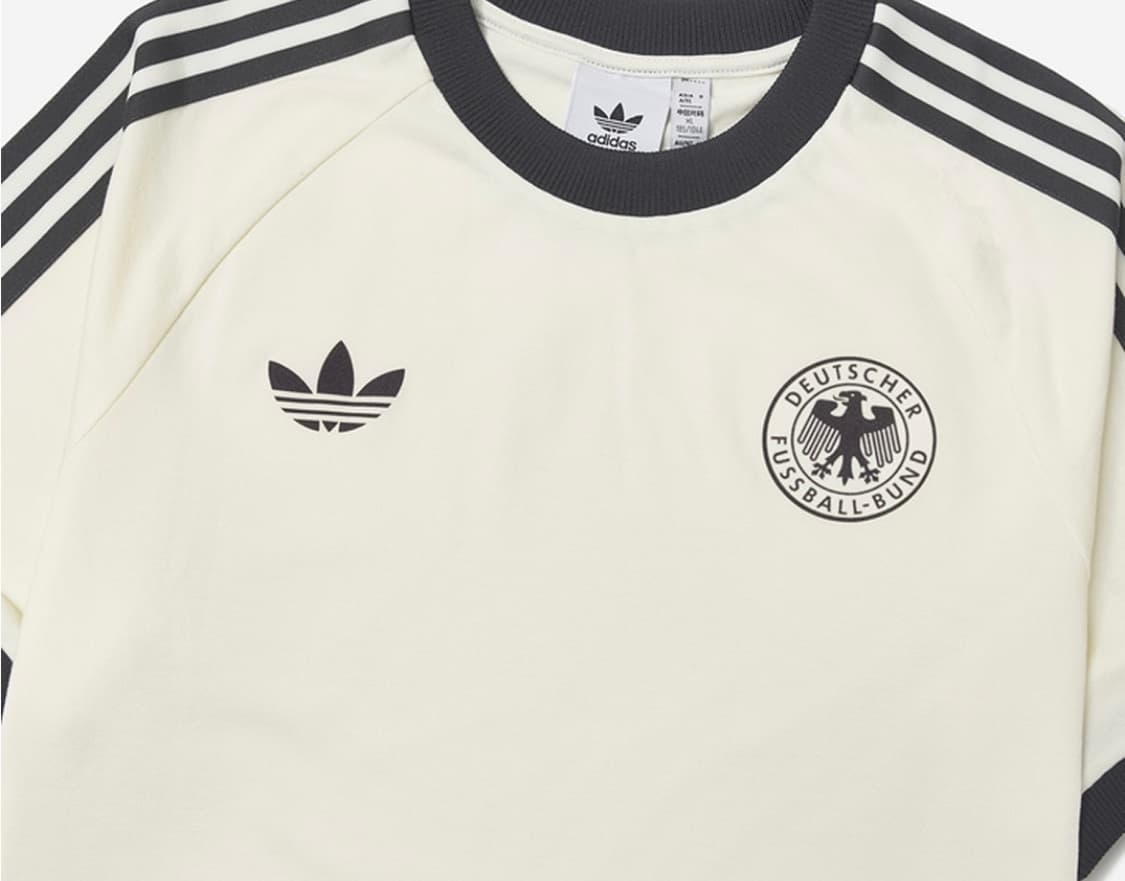 아디다스 독일 아디컬러 클래식 삼선 티셔츠 오프 화이트 - KR 사이즈 상품이미지3