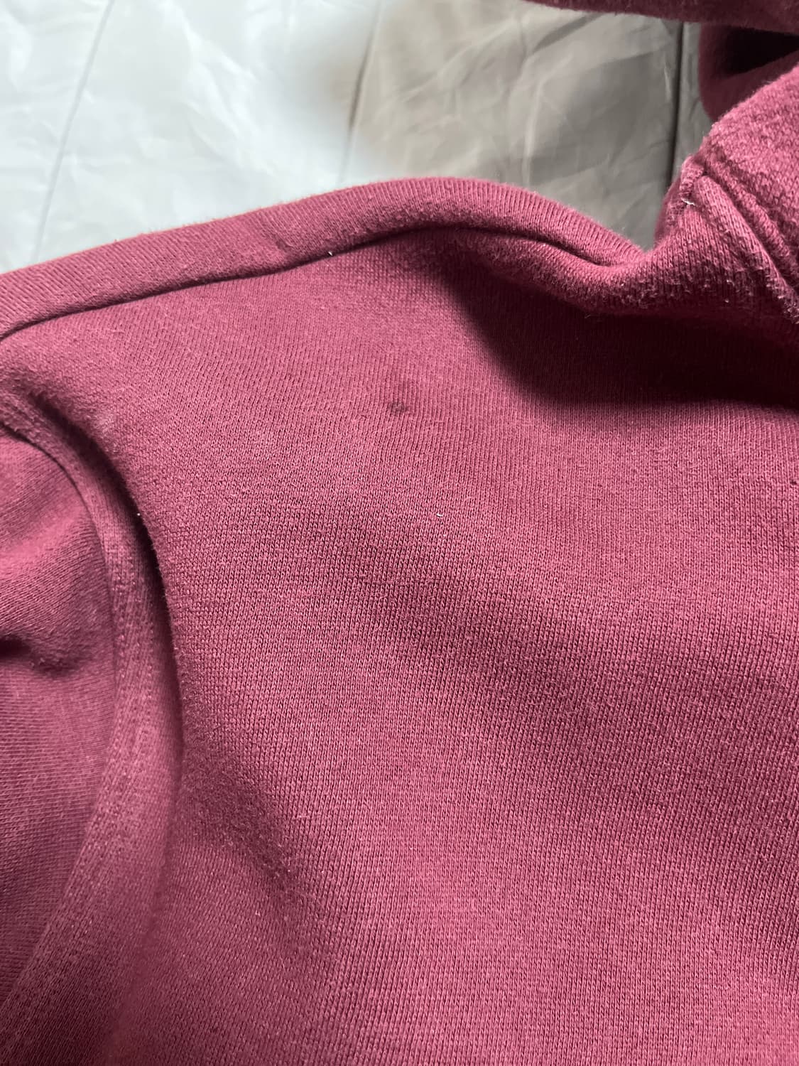 브라운 브레스 버건디 후드티 상품이미지5