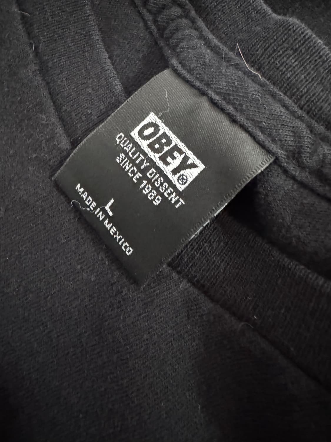 오베이 OBEY 올드스쿨 뒷프린팅 반팔 티셔츠 L 블랙 상품이미지4