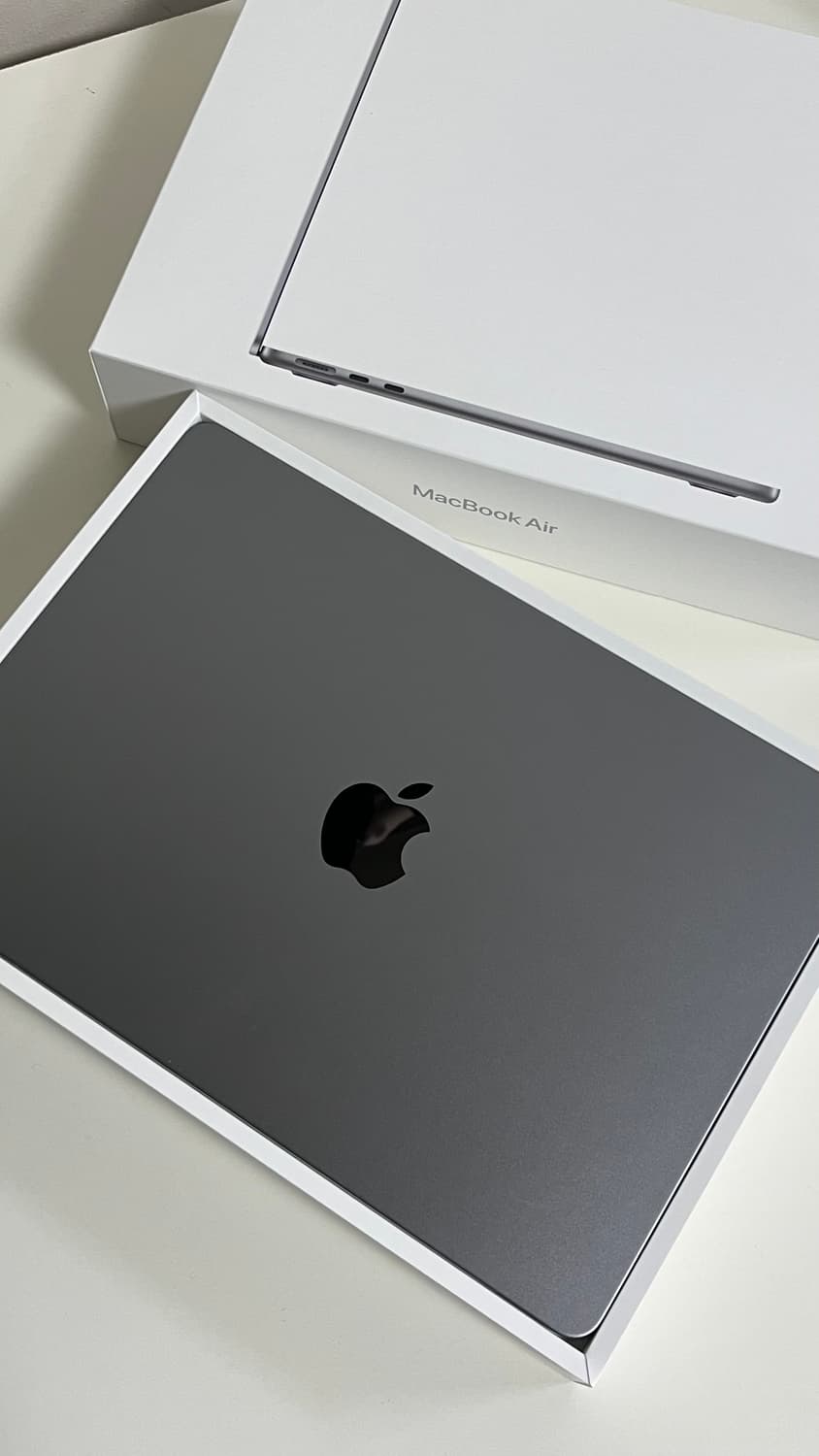 MacBook Air M2 16기가 512기가 스페이스그레이 상품이미지1