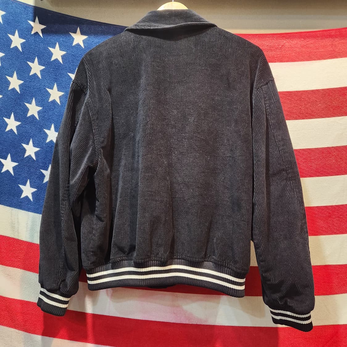 Y2K 네이비 코듀로이 P로고 바시티 자켓 상품이미지2