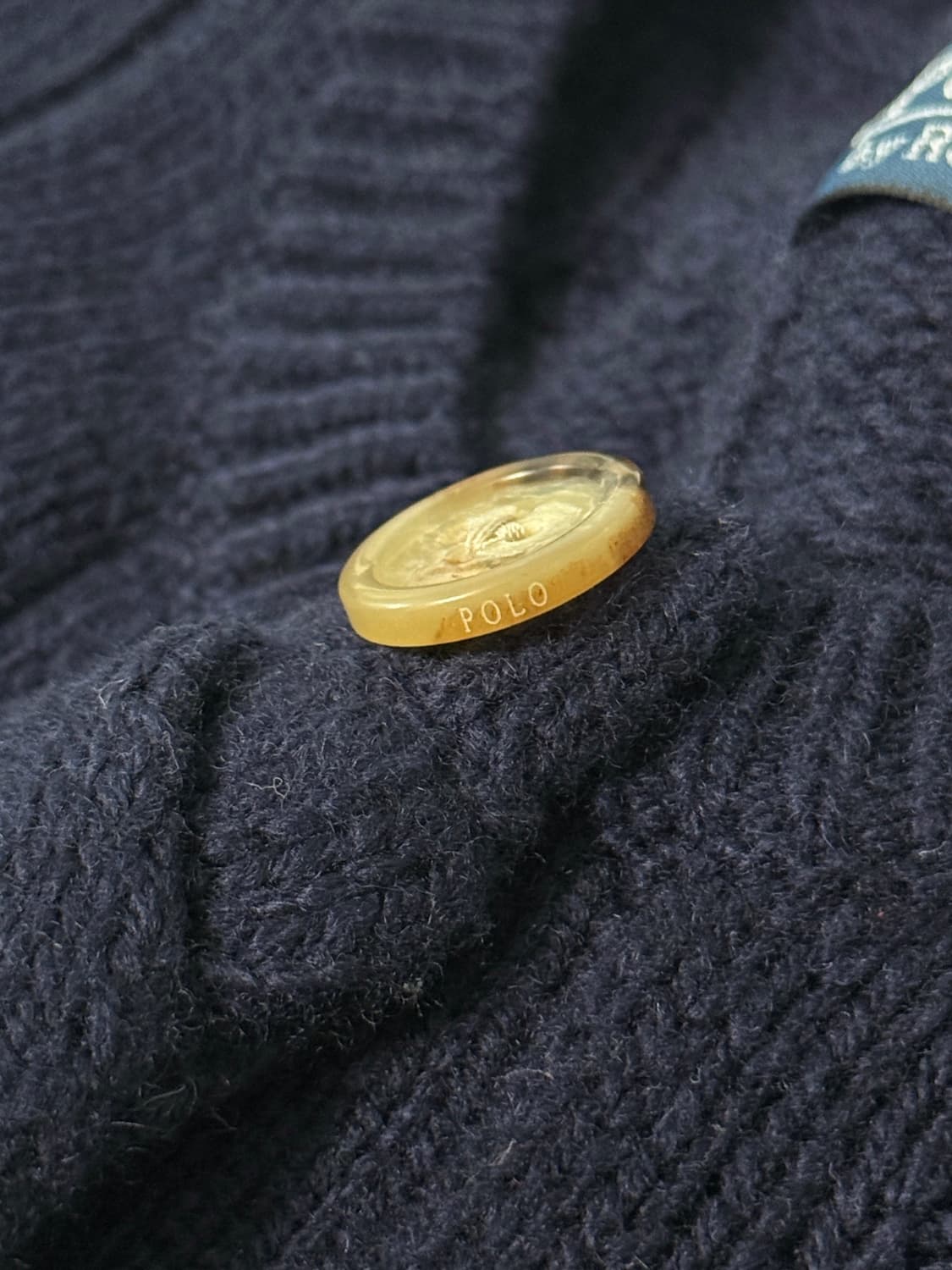 폴로 랄프로렌 최신형 QR라벨 캐시미어 울 케이블 니트 가디건  상품이미지9