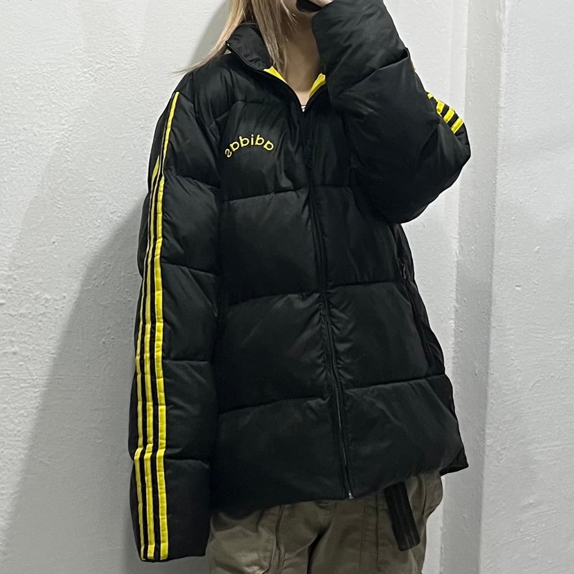 아디다스 y2k 올드스쿨 패딩 상품이미지1