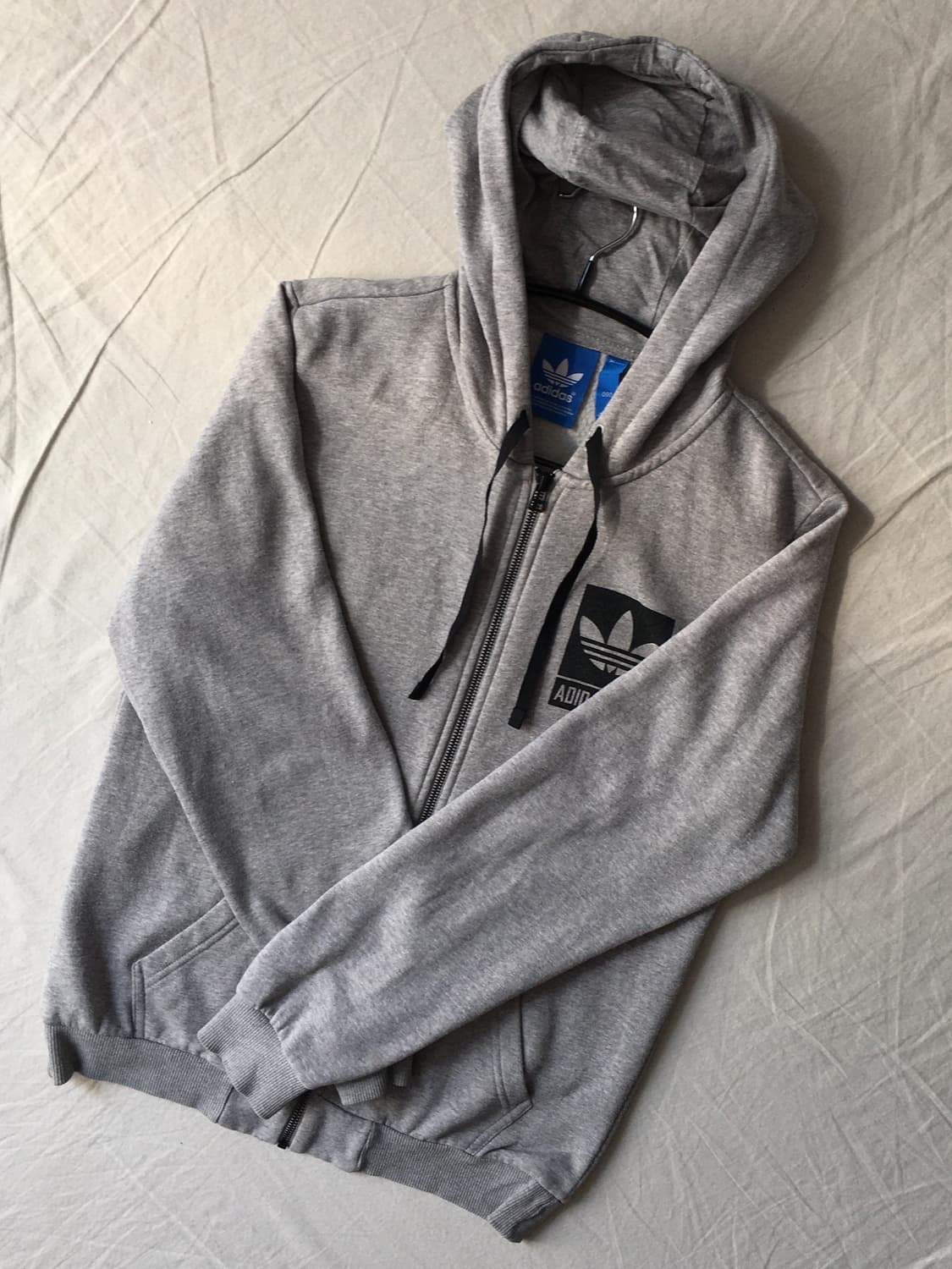 아디다스 백프린팅 후드집업 상품이미지3