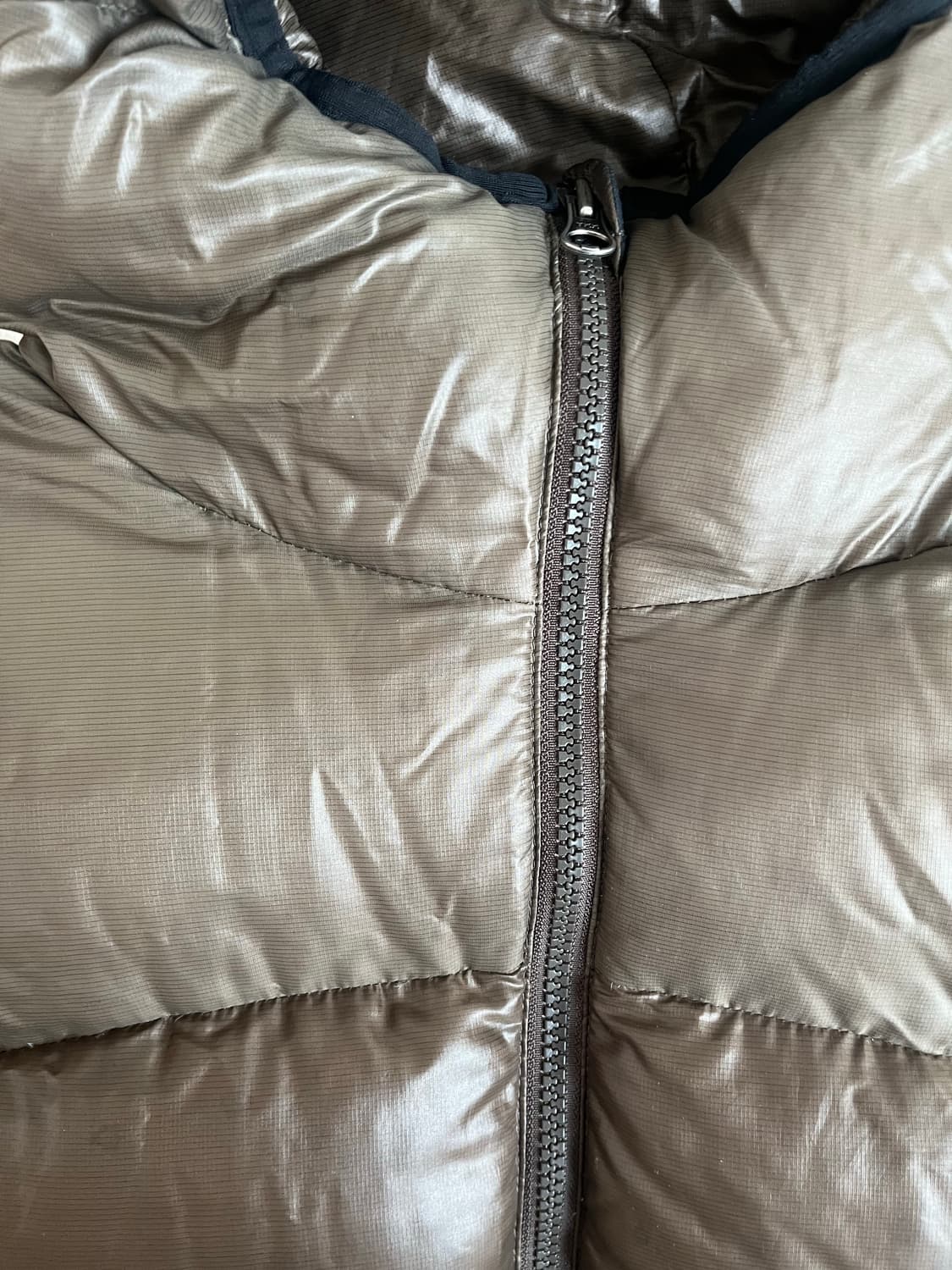 노스페이스 아콘카구아 브라운 패딩  상품이미지5