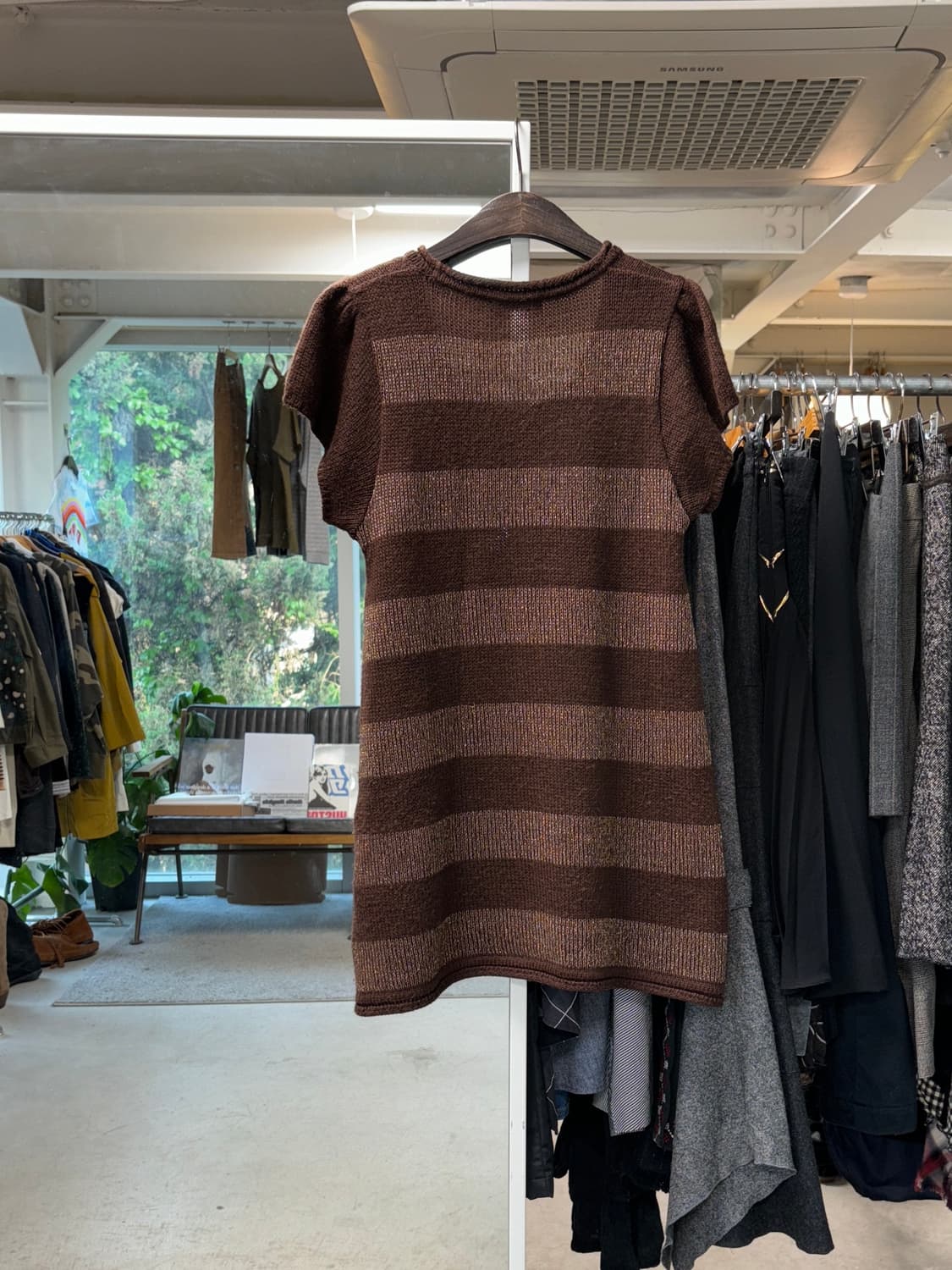 And a 스트라이프 니트 상품이미지2