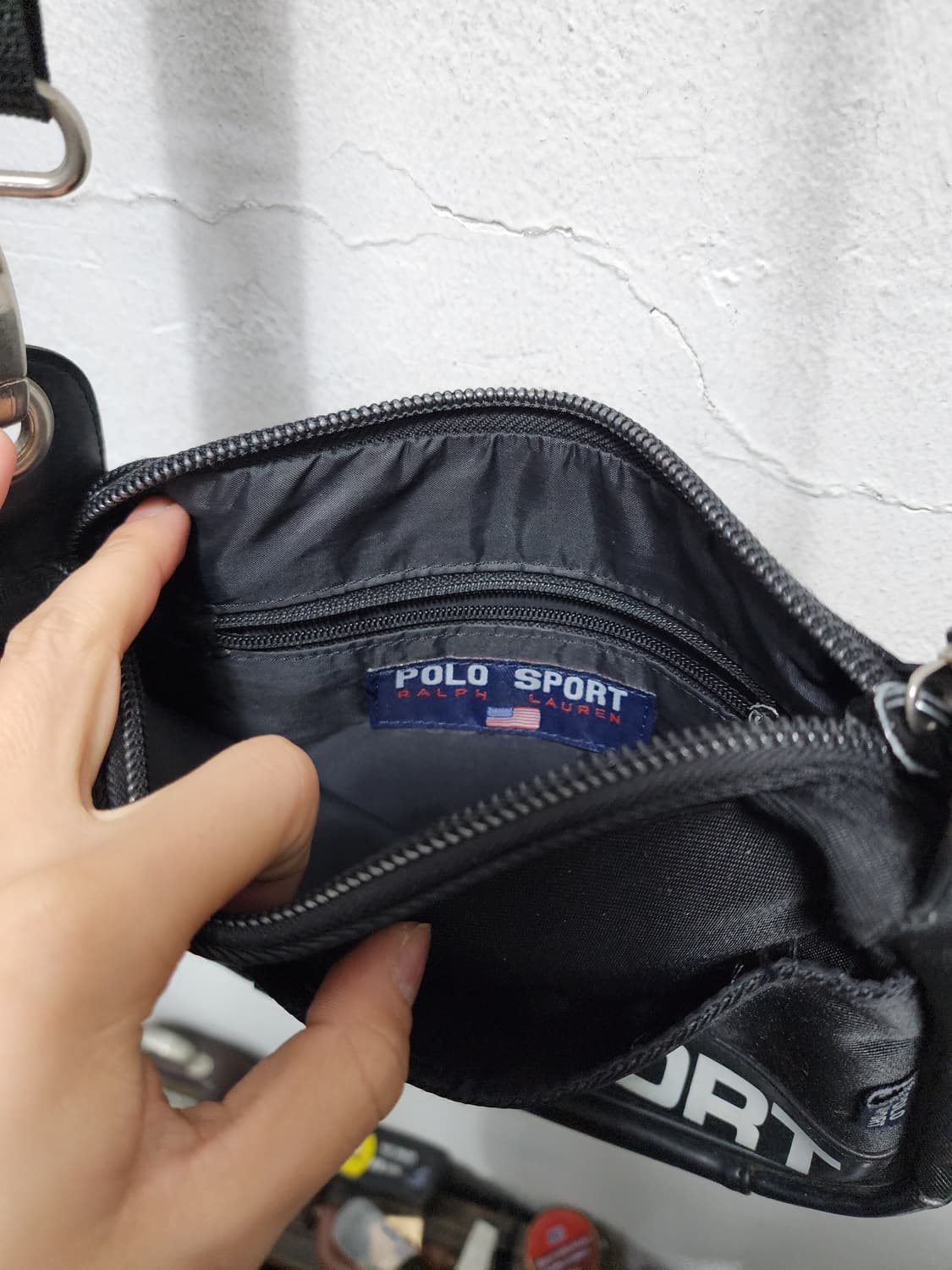 폴로 스포츠 블랙 올드스쿨 크로스백  상품이미지4