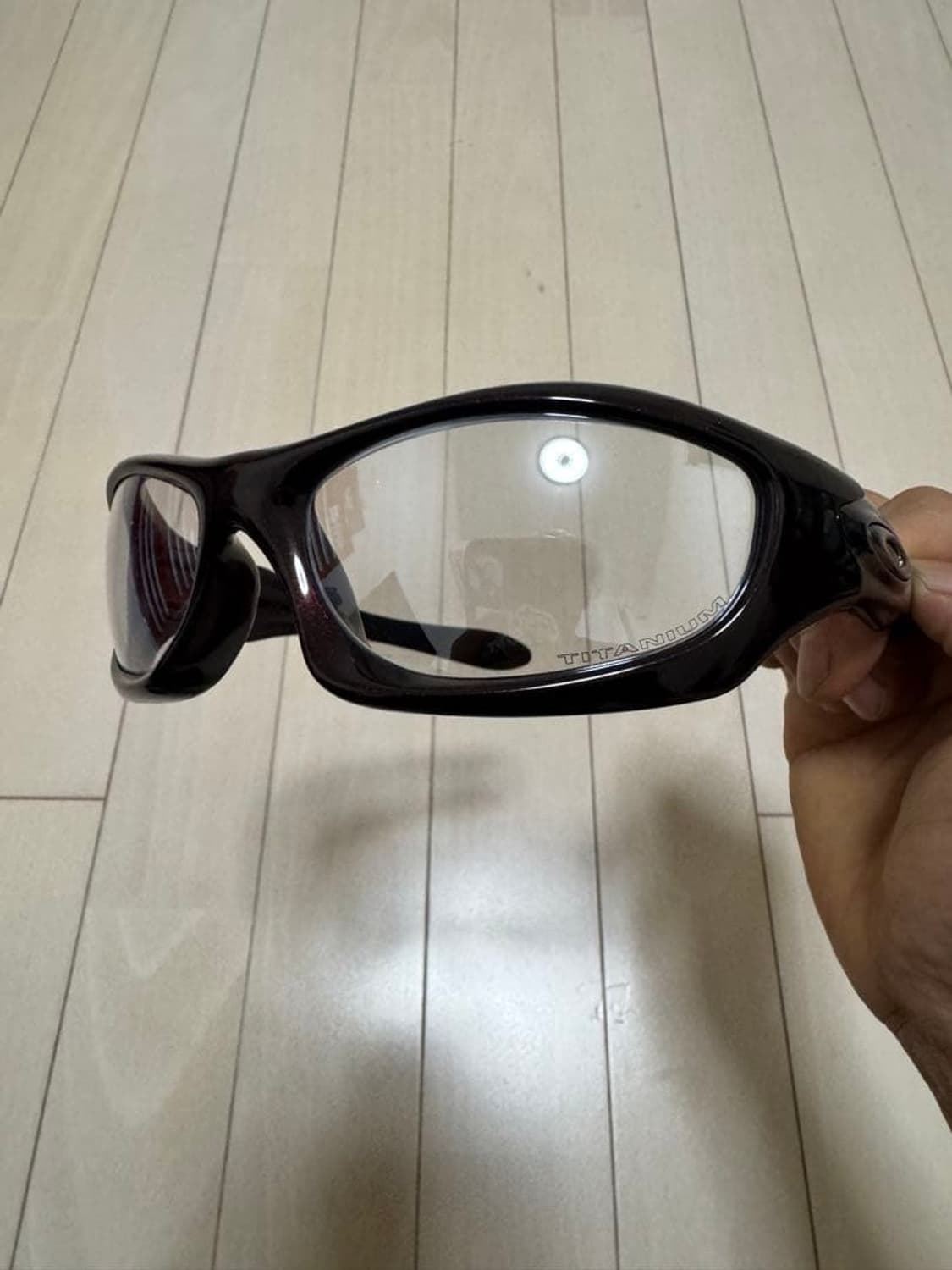 오클리 몬스터독 커스텀 신더레드/티타늄클리어 상품이미지3