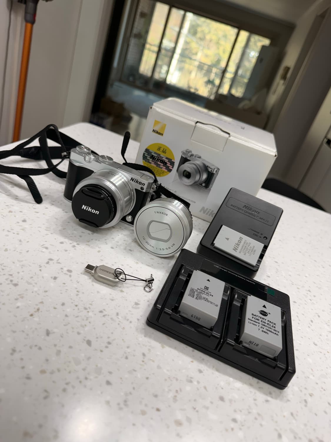 니콘 j5 10-30렌즈+18.5렌즈 상품이미지1