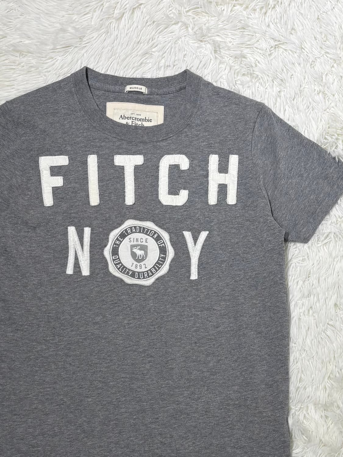 아베크롬비 빅로고 그레이 반팔 상품이미지5