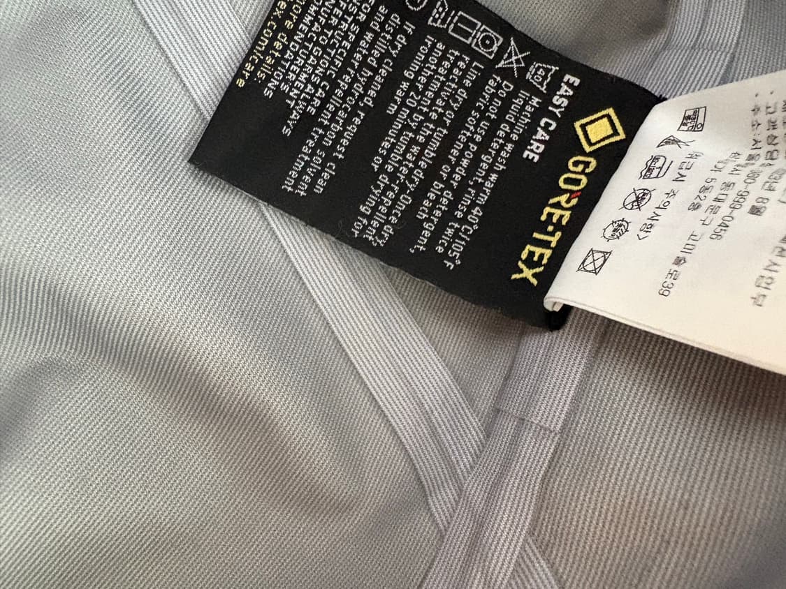 케일X뉴발란스 3L 고어텍스 자켓 L 상품이미지4