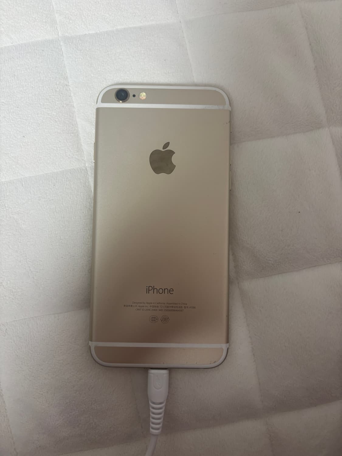 아이폰6 16GB 골드 판매합니다 상품이미지3