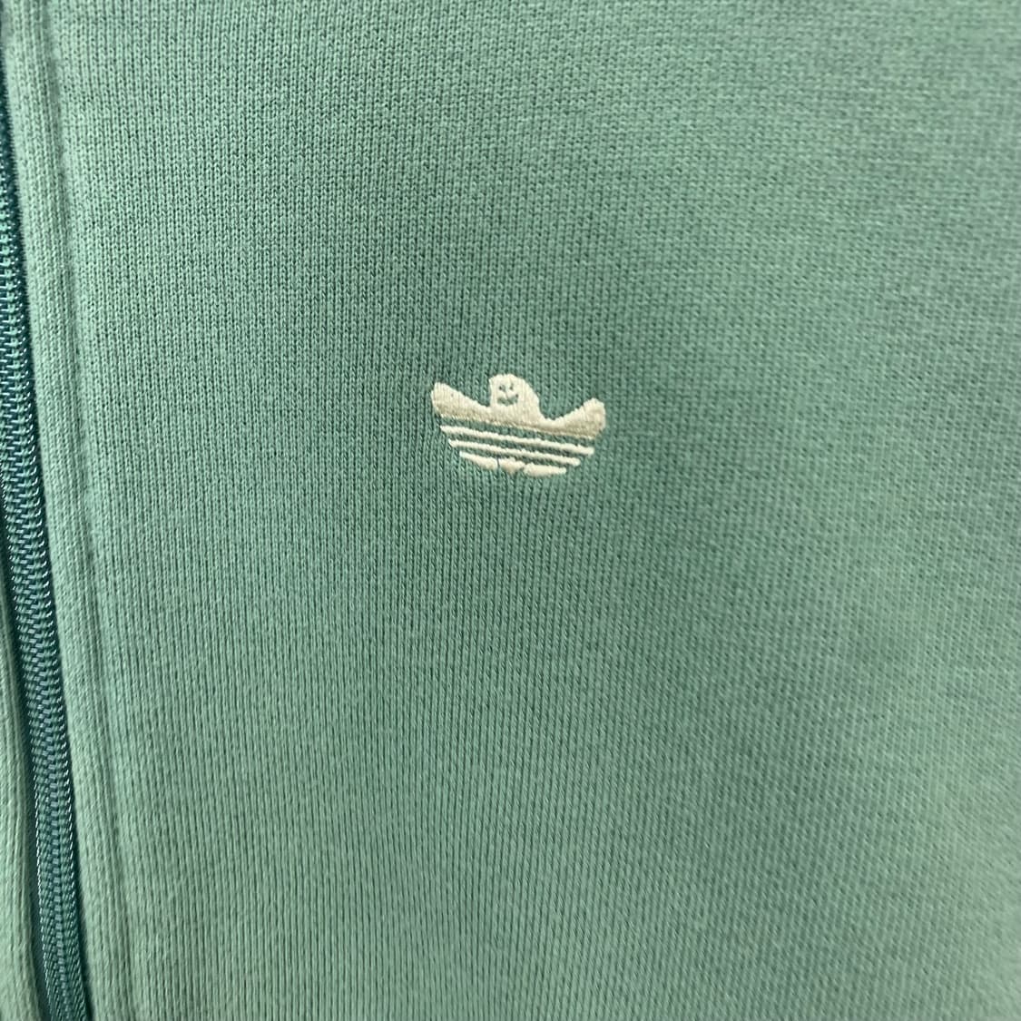 아디다스 슈무 그린 풀집업 상품이미지3