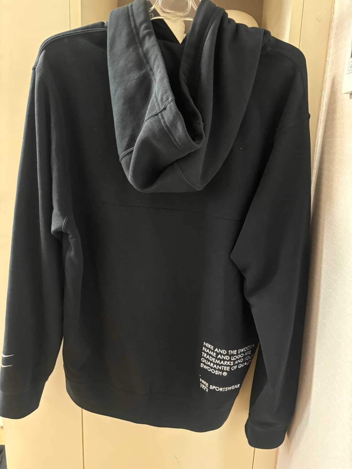 나이키 스우시 후드티 상품이미지2
