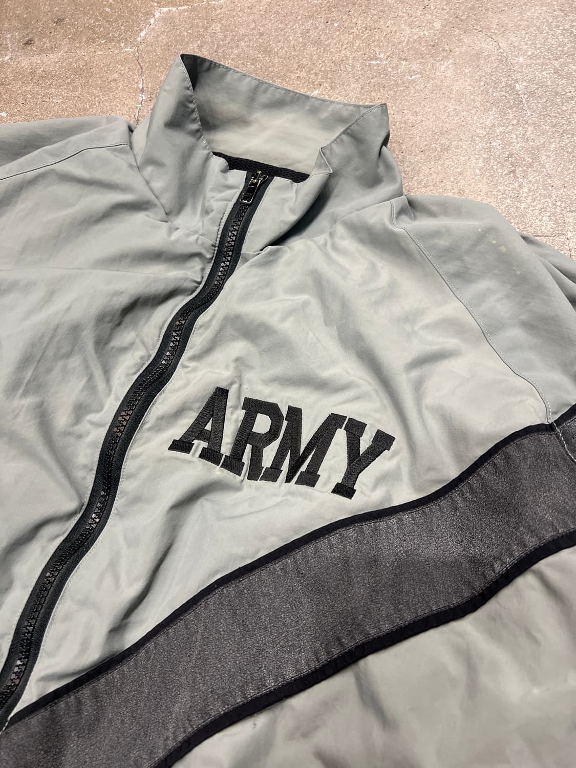 미군 IPFU 바람막이 자켓 상품이미지2