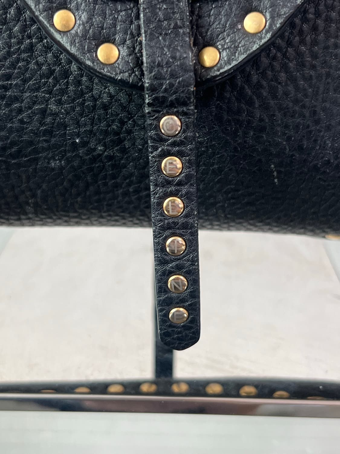 셀린느 Y2K 마카담 스터드 숄더백 상품이미지6