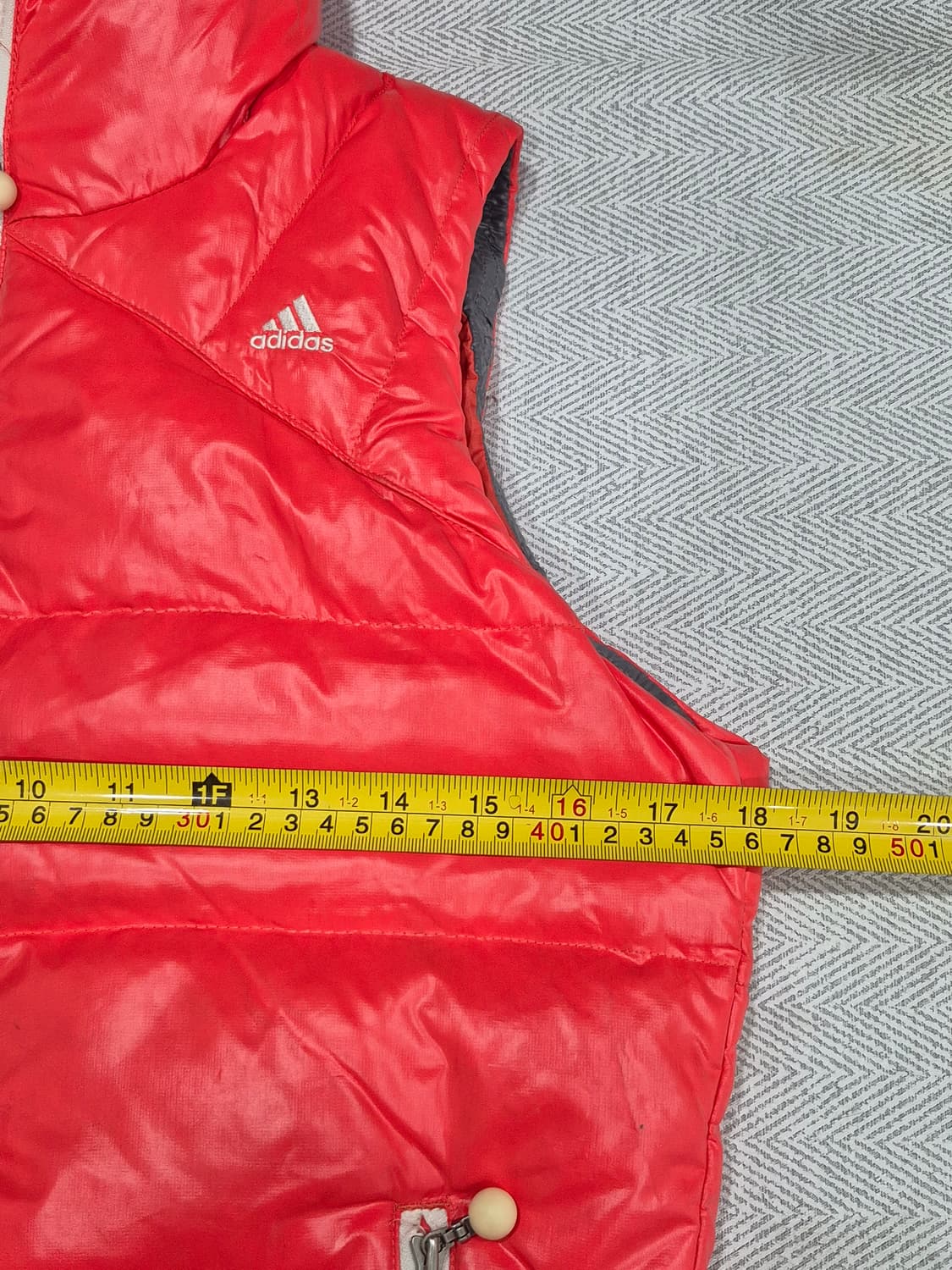 아디다스 오리털 패딩 조끼 여성 XS사이즈 상품이미지9