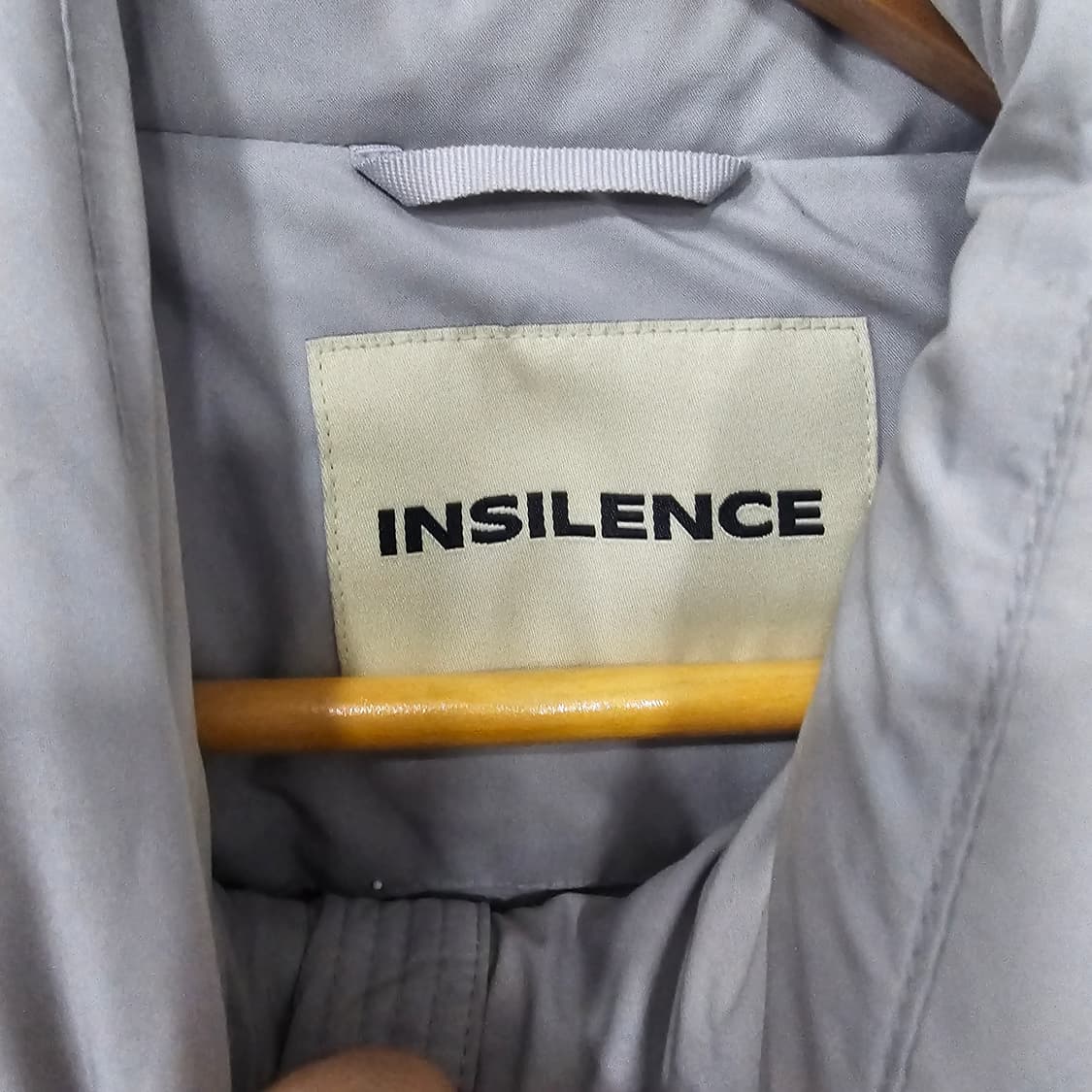 인사일런스 에센셜 다운자켓 상품이미지5