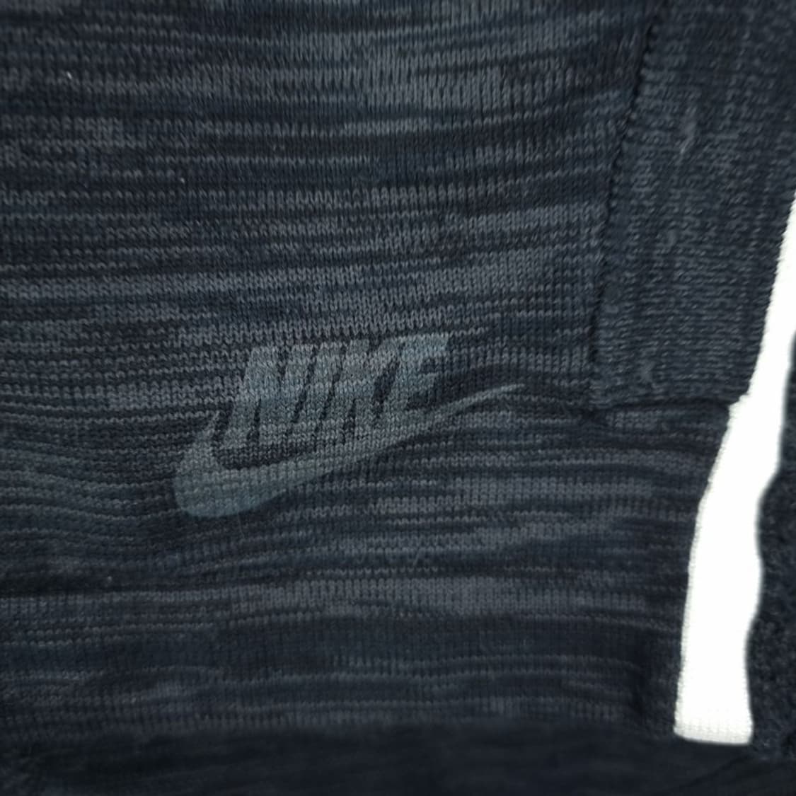 [나이키] 테크팩 롱슬리브 긴팔티 블랙 M18902 상품이미지6