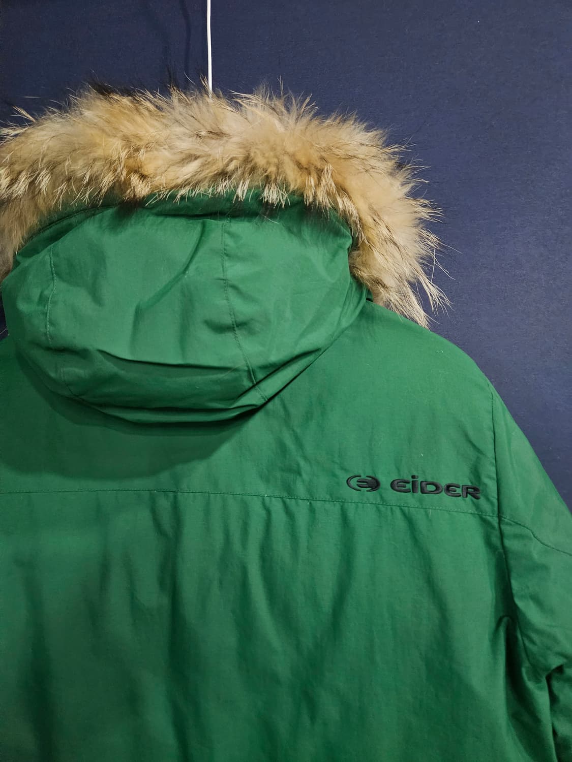 아이더 700필 윈드스토퍼 다크그린 남성100~105구스다운 대장급패딩  상품이미지9